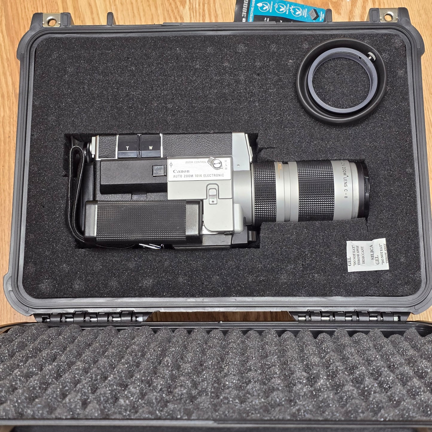 Canon 1014 Auto Zoom Electronic Super 8mm Camera S# 146964-150223