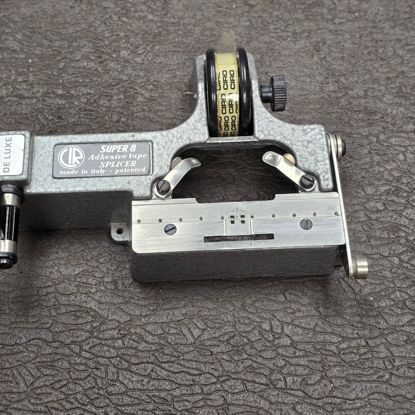 Costruzione Incollatrici Rapide-Roma CIR Deluxe Matrix Super 8mm Tape Splicer