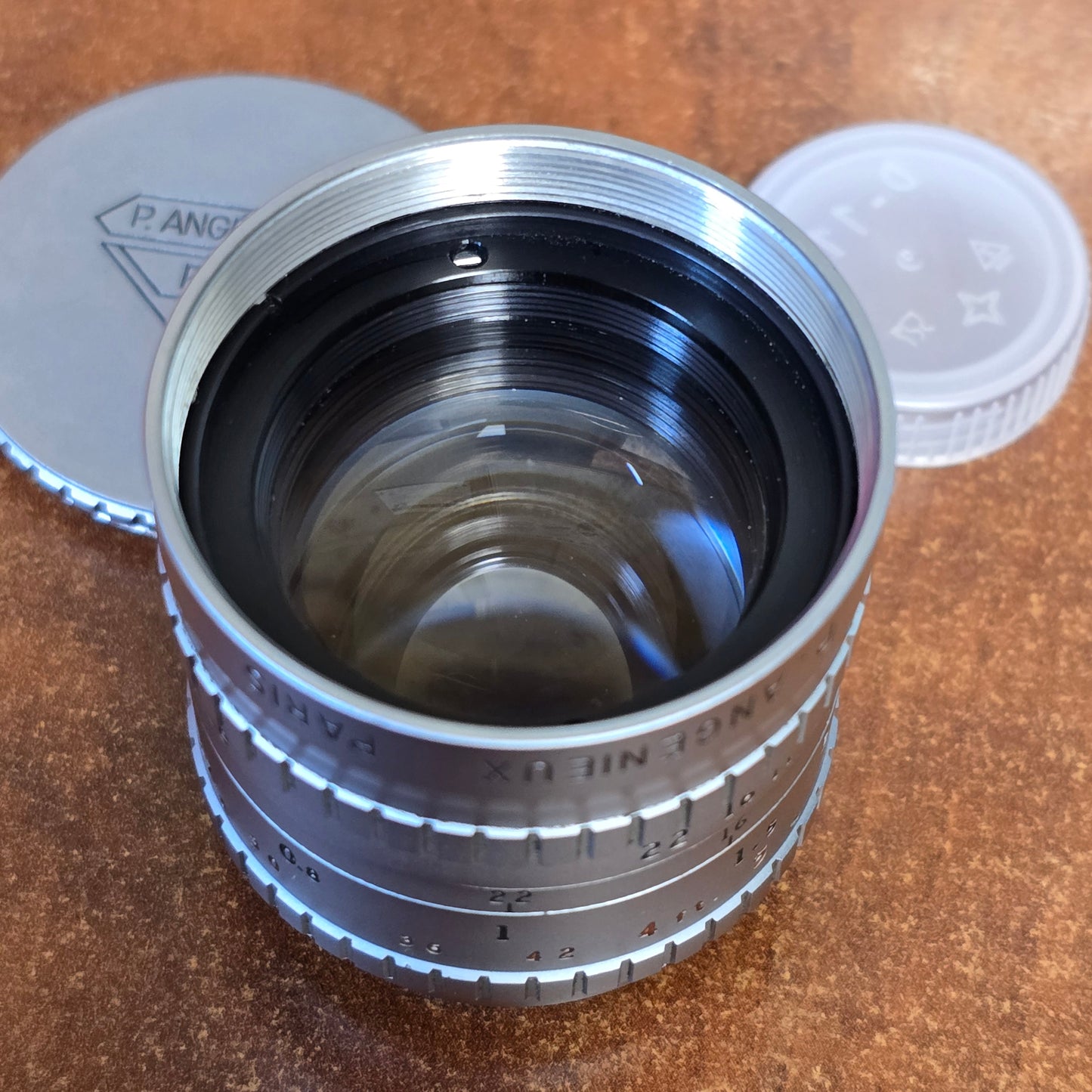 Angenieux Paris 25mm f0.95 Type M1 C-Mount lens S# 1166718
