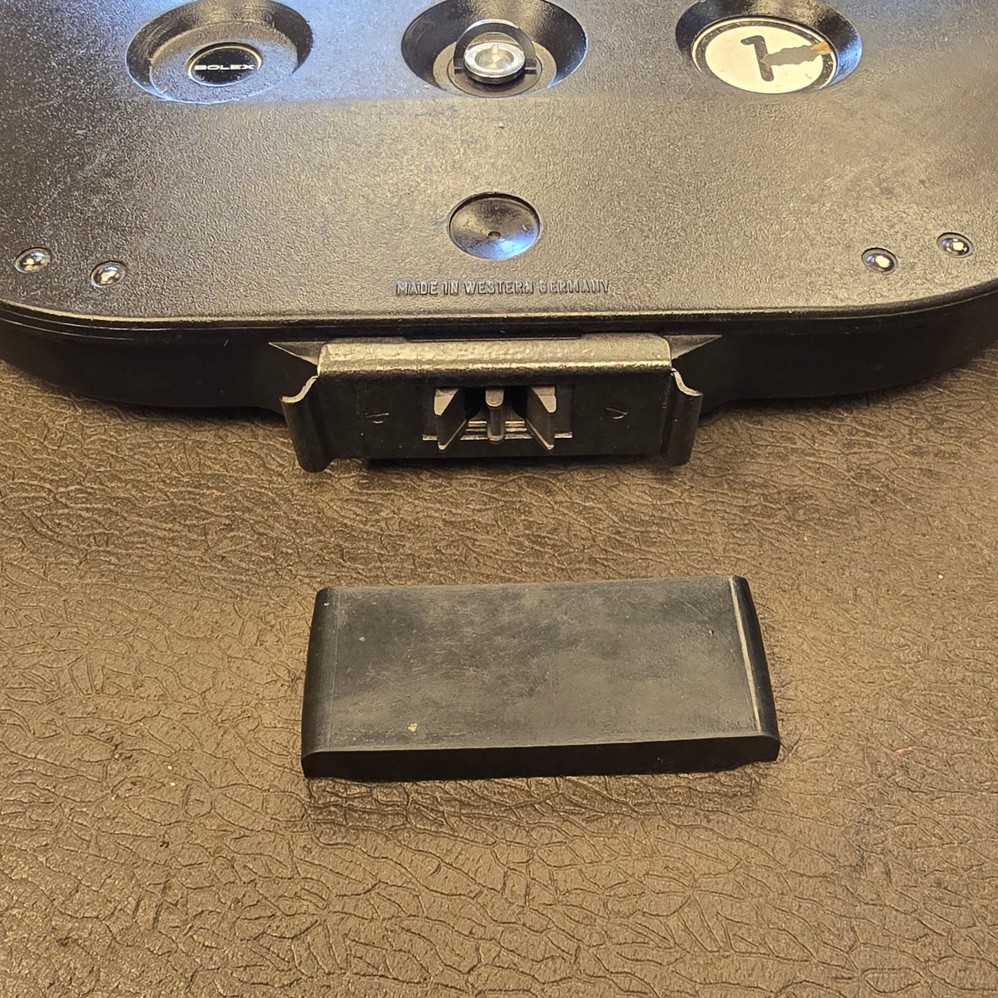 Bolex 400' Magazine with Core adapters S# KA14356
