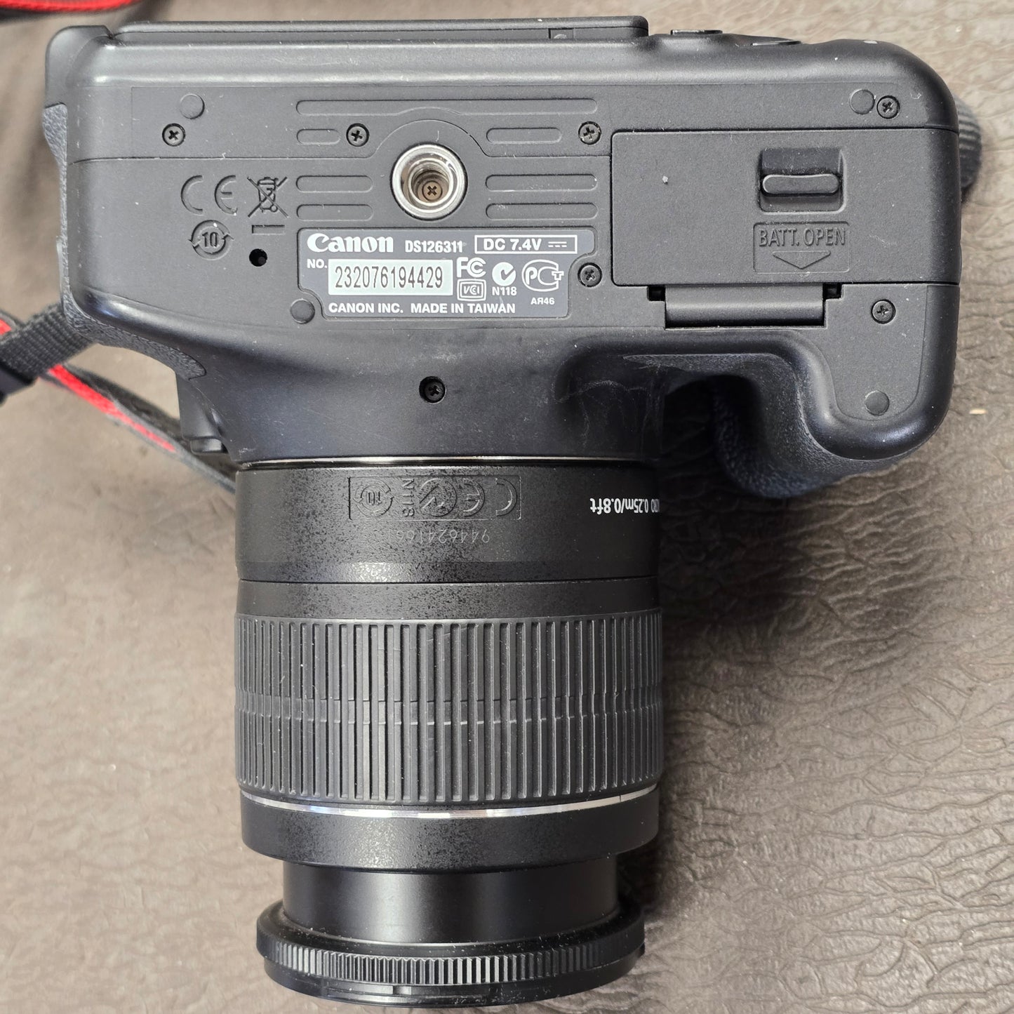 Canon EOS Rebel T3i DSLR Camera S# 232076194429 with Canon 18-55mm Zoom lens