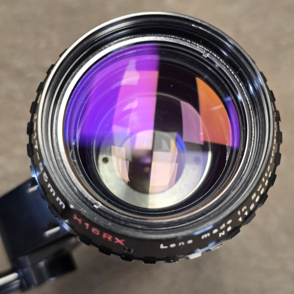 Kern Vario Switar Compact 17-85mm f3.5 H16RX Zoom lens C-Mount S# 1126588