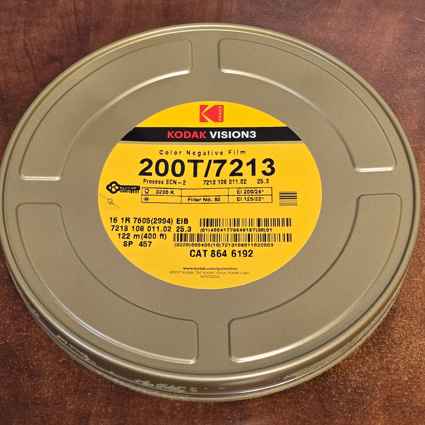 KODAK 16mm 400' VISION3 200T Color Negative Film 7213 (Scratch Test Film Only)