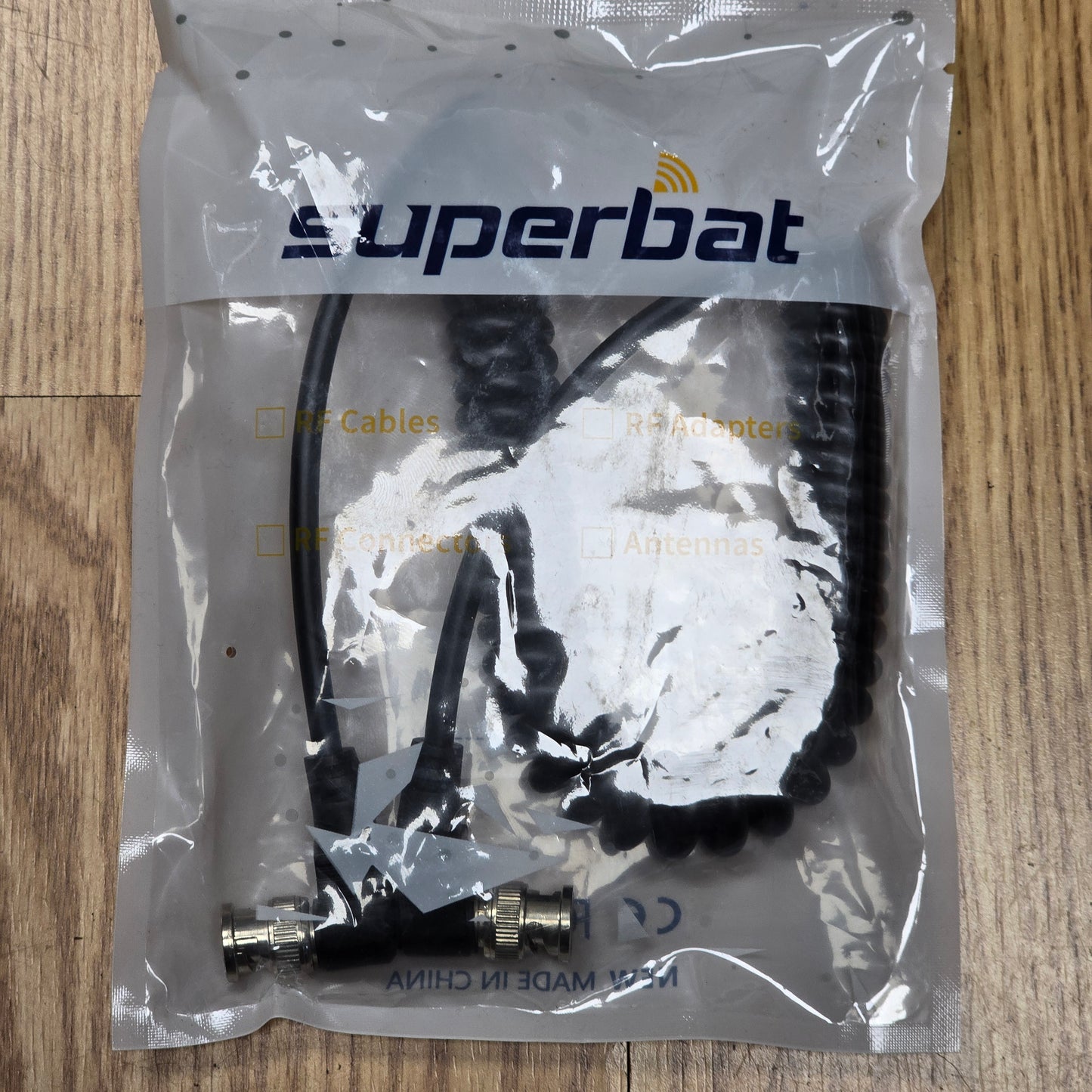 Superbat HD SDI BNC Coiled Cable 3 feet