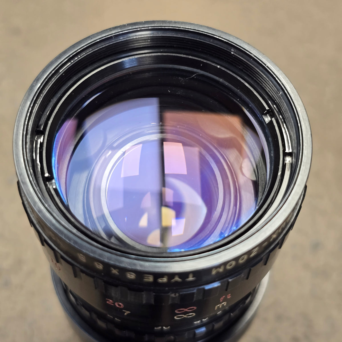 Angenieux 8-64mm f1.9 Zoom Lens Type 8x8B C-Mount for Super 8mm Cameras S# 1254717