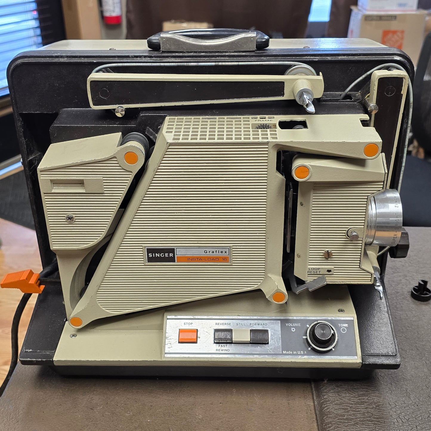 Singer Graflex Insta-Load 16mm Slotload Sound Projector for Parts or Repair