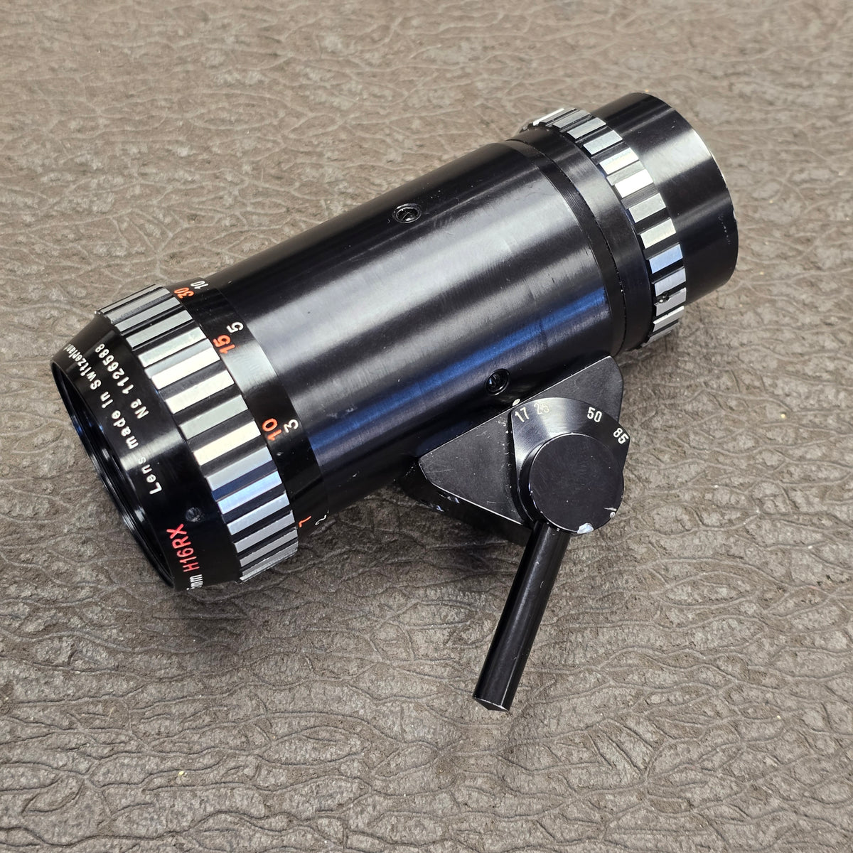 Kern Vario Switar Compact 17-85mm f3.5 H16RX Zoom lens C-Mount S# 1126588