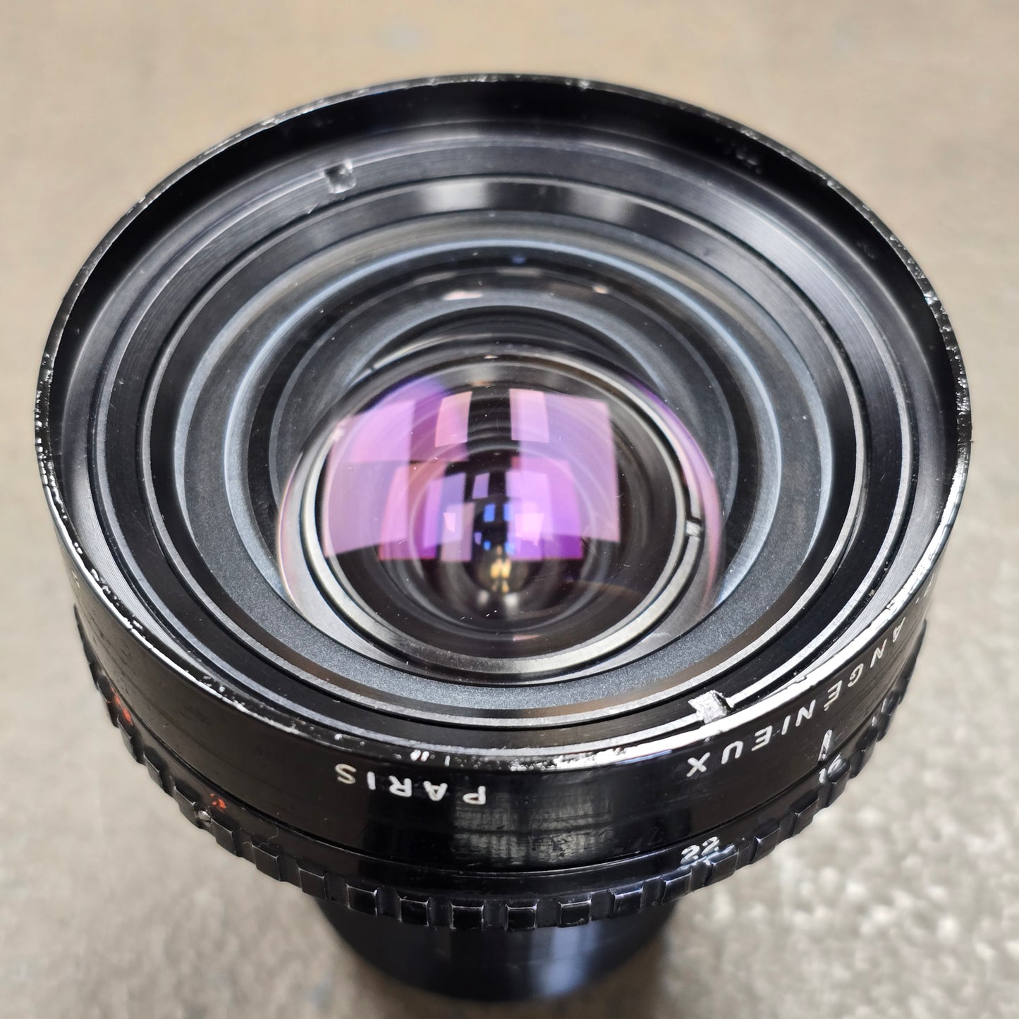 Angeniuex 5.9mm f/1.8 Arri Bayonet Mount Wide Angle Lens S# 1446009