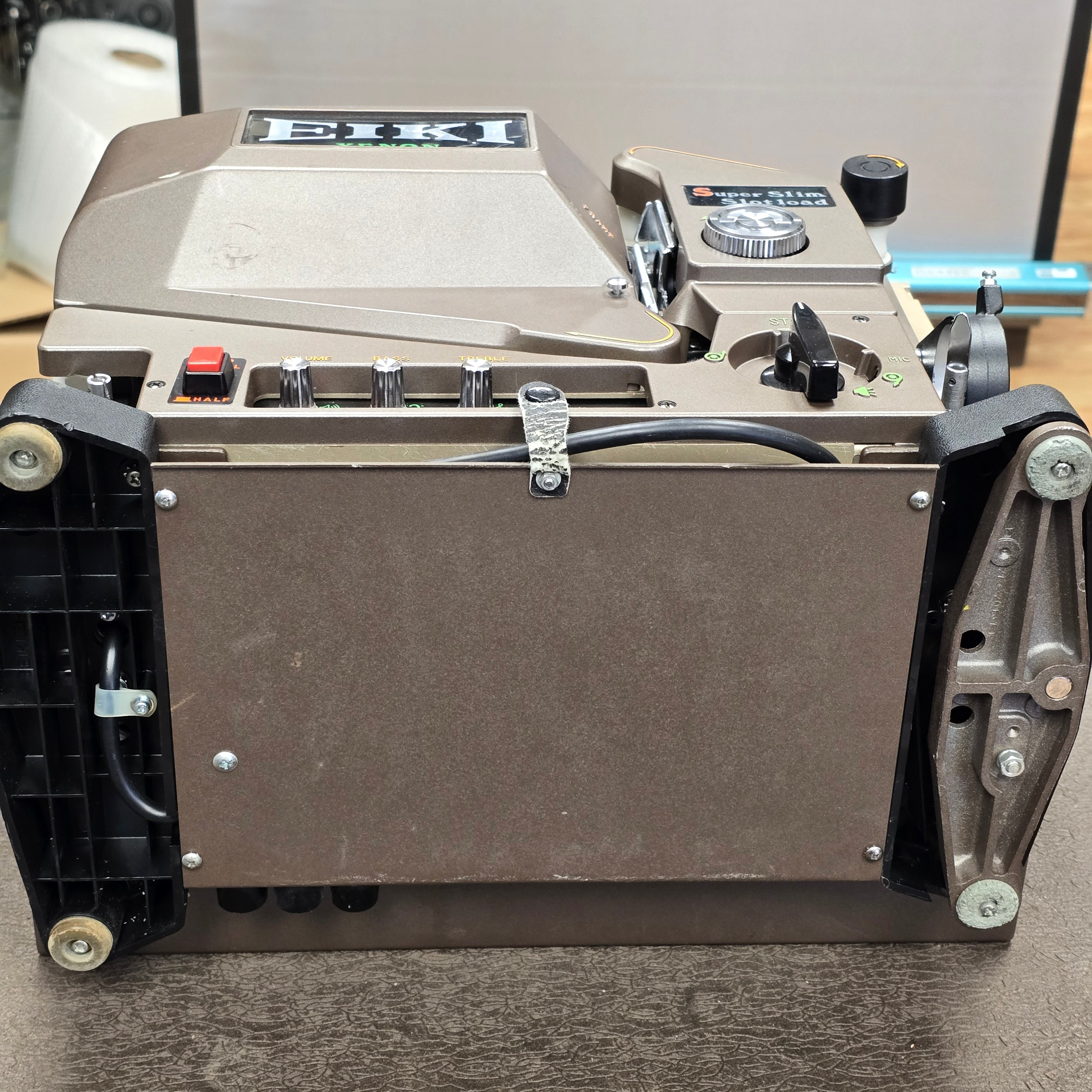 Eiki EX-3500S-1 Xenon 16mm Sound Projector S# 1094 – Du-All Camera