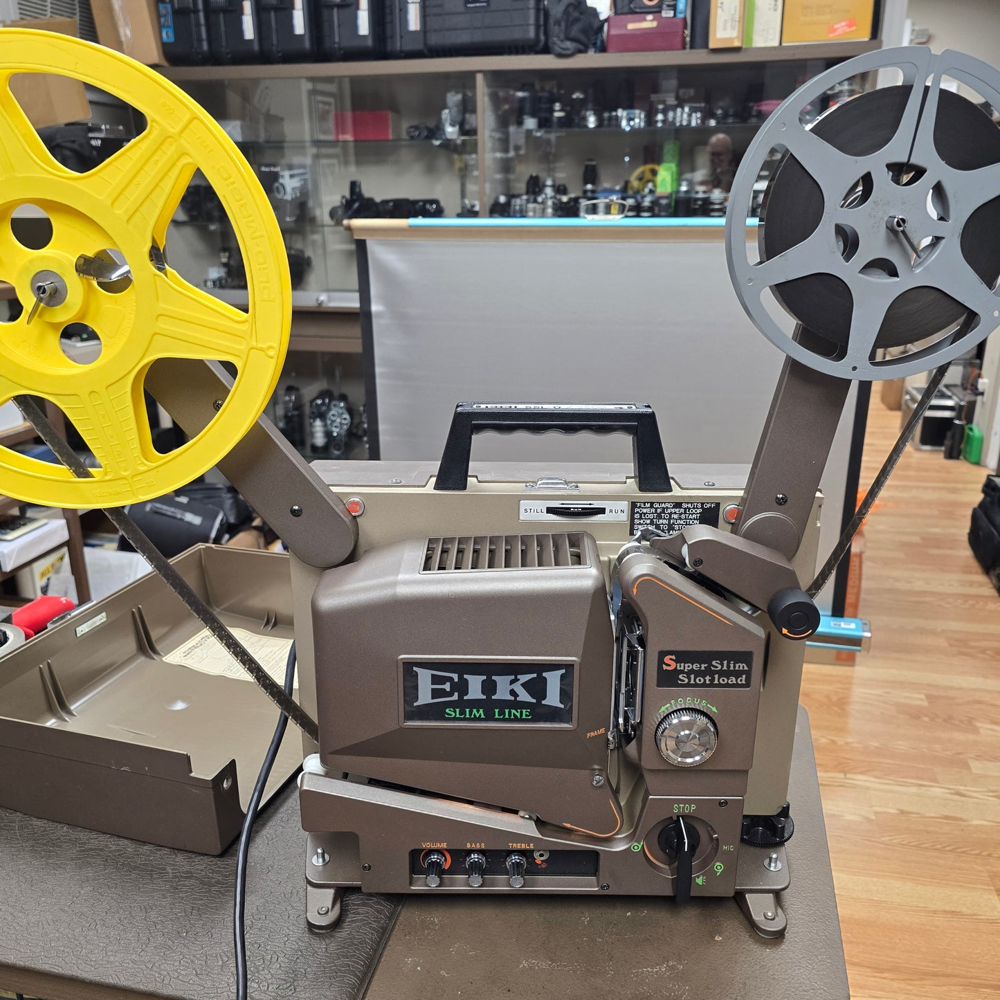 Eiki SSL-O / 3580 Slimline 16mm Slotload Sound Projector with 50mm Lens S# 51344