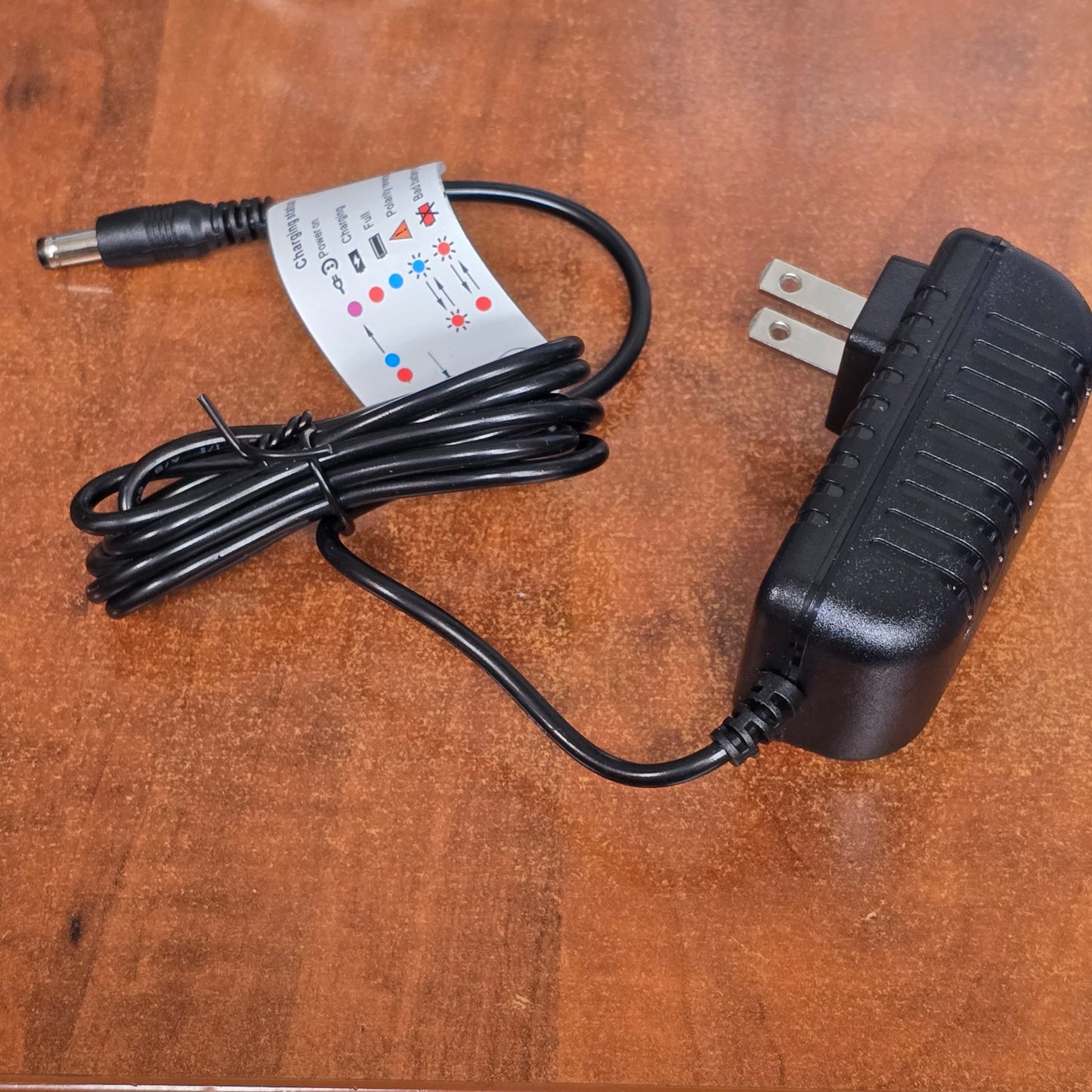Soshine Smart Universal Intelligent Charger 2.4 Volts - 12 Volts NiMh / NiCad