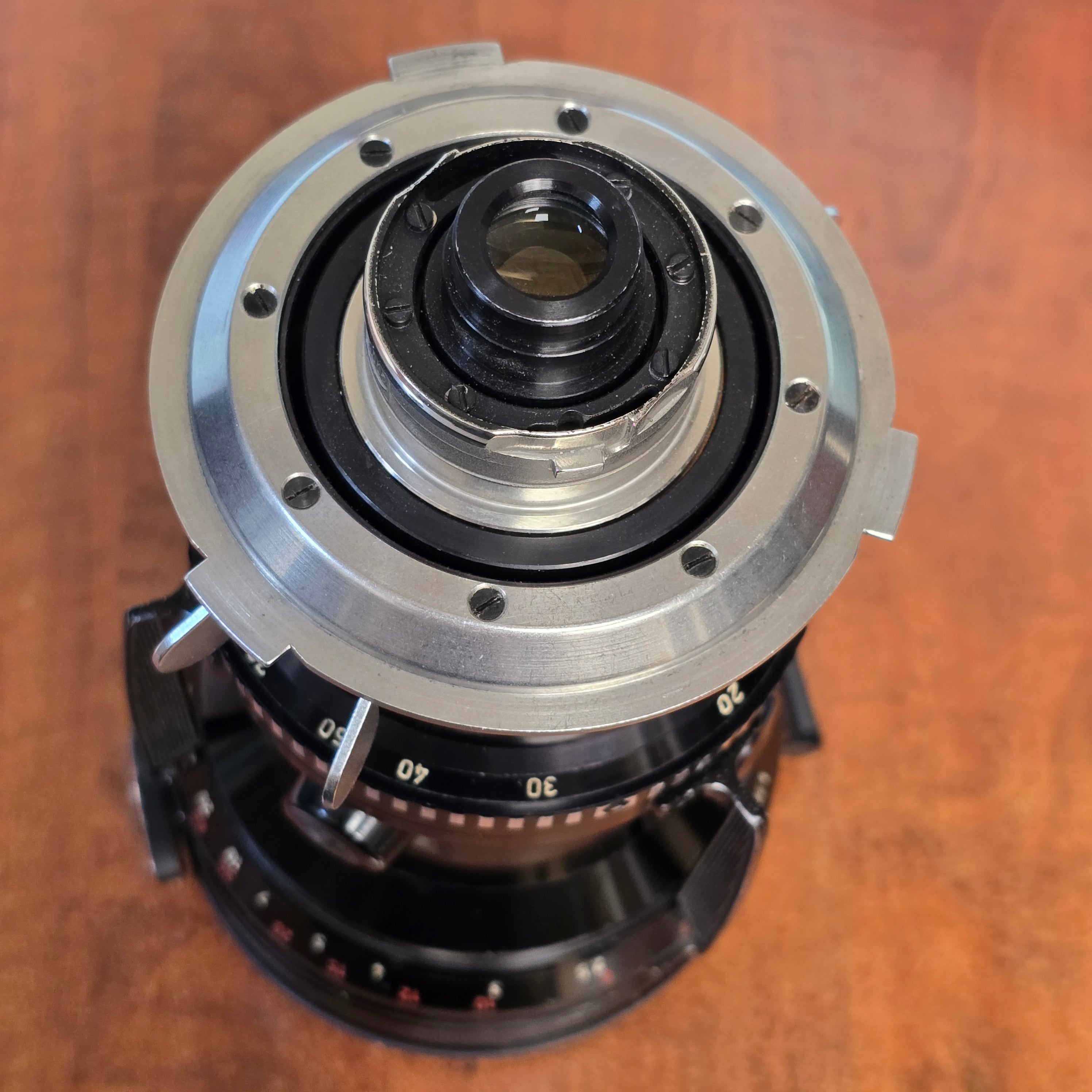 ARRIFLEX 16mm用 アンジェニュー　ズームレンズ 12-120mm Angenieux 12-120mm T2.5 Zoom Lens (Arri Bayonet Mount)