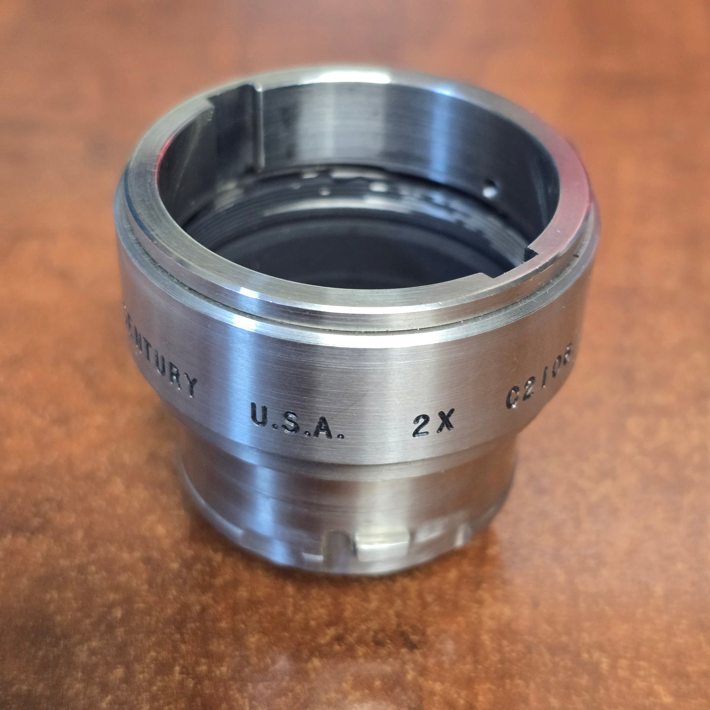 Century Optics 2X Lens Extender ( Arri Bayonet Mount - Arri Bayonet Mount  ) S# C2106