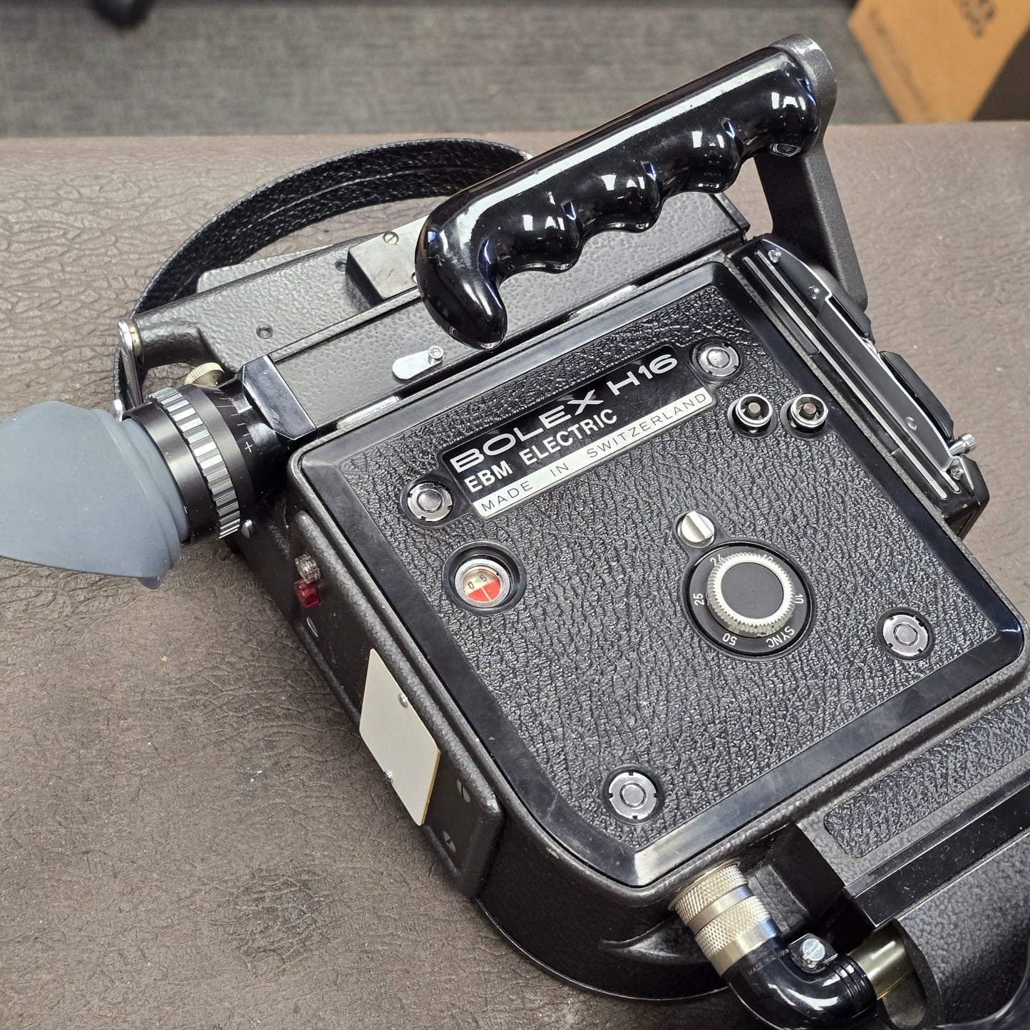 Bolex Super 16 EBM Camera Body with 13x Viewfinder ,Powergrip & Battery S# 306438