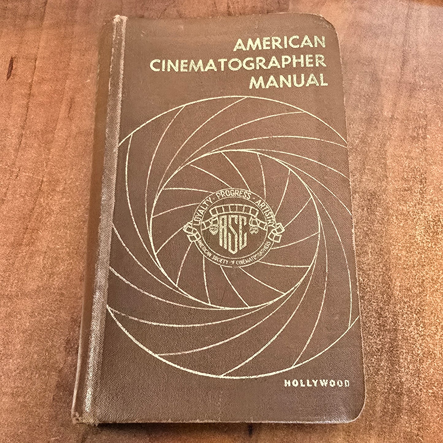 ASC American Cinematographer Manuel Third Edition 651 Pages (Paperback))