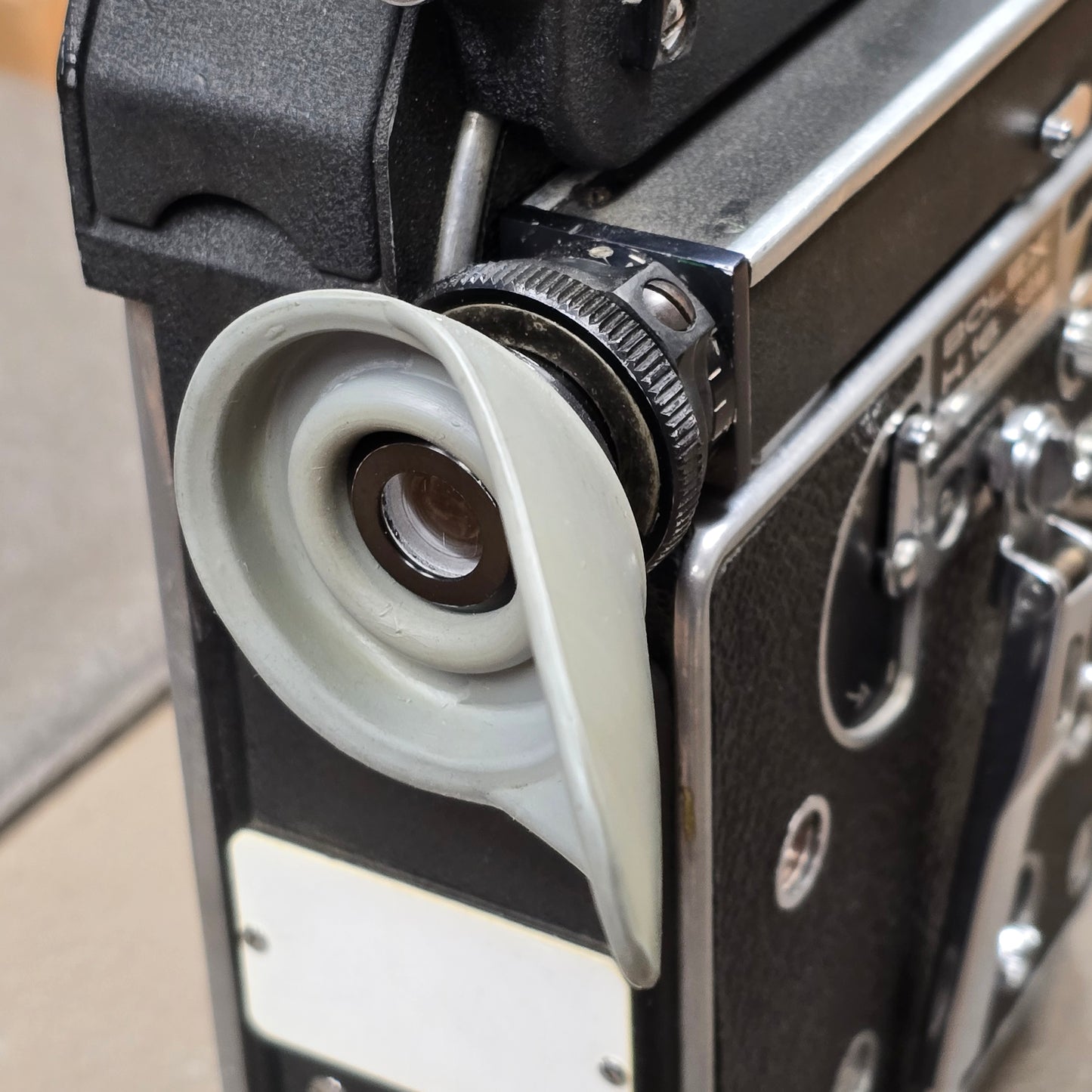 Bolex SBM 16mm Camera body with 10X viewfinder S# 300878