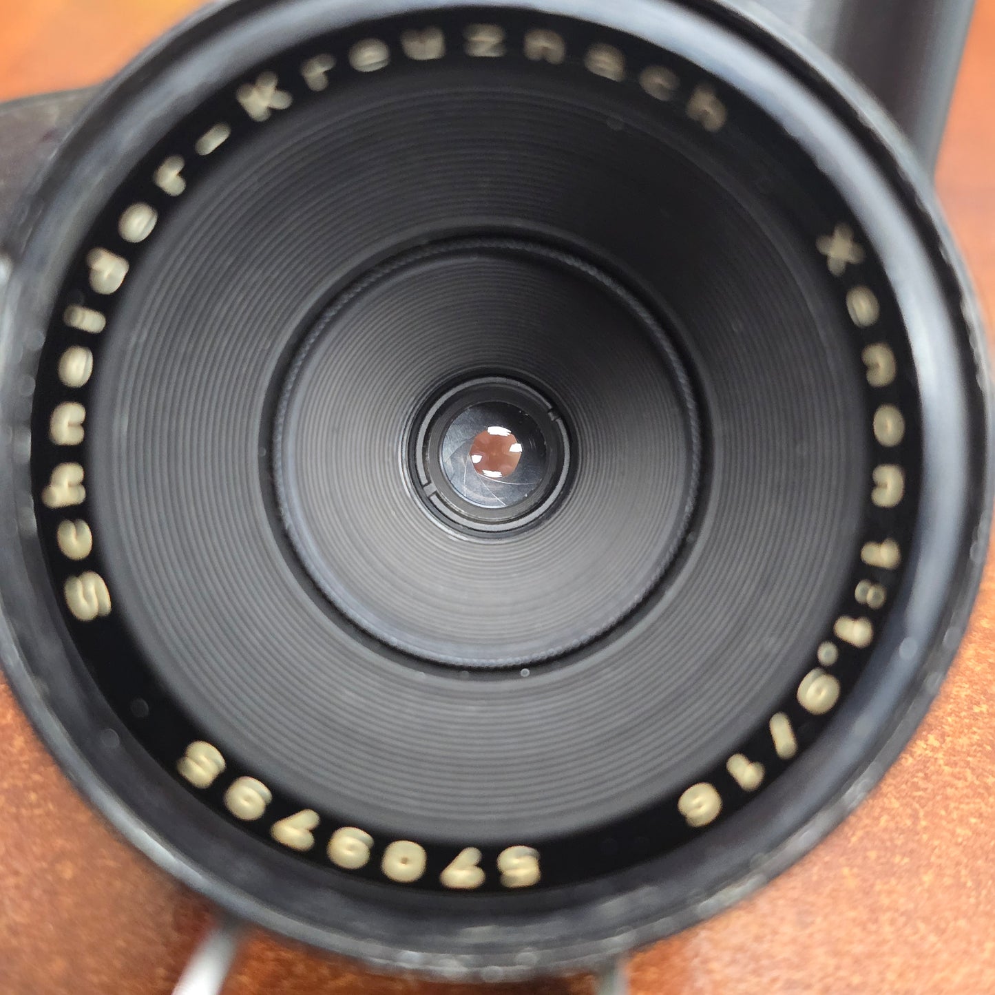 Schneider-Kreuznach Xenon 16mm T1.9 Arri Standard Mount S# 5709795