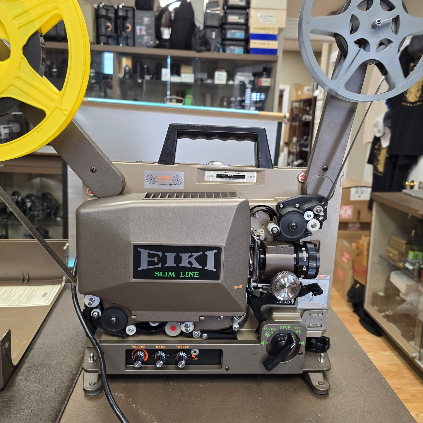 Eiki SNT-O / 3585 Slim Line 16mm Autoload Sound Projector S# 28915