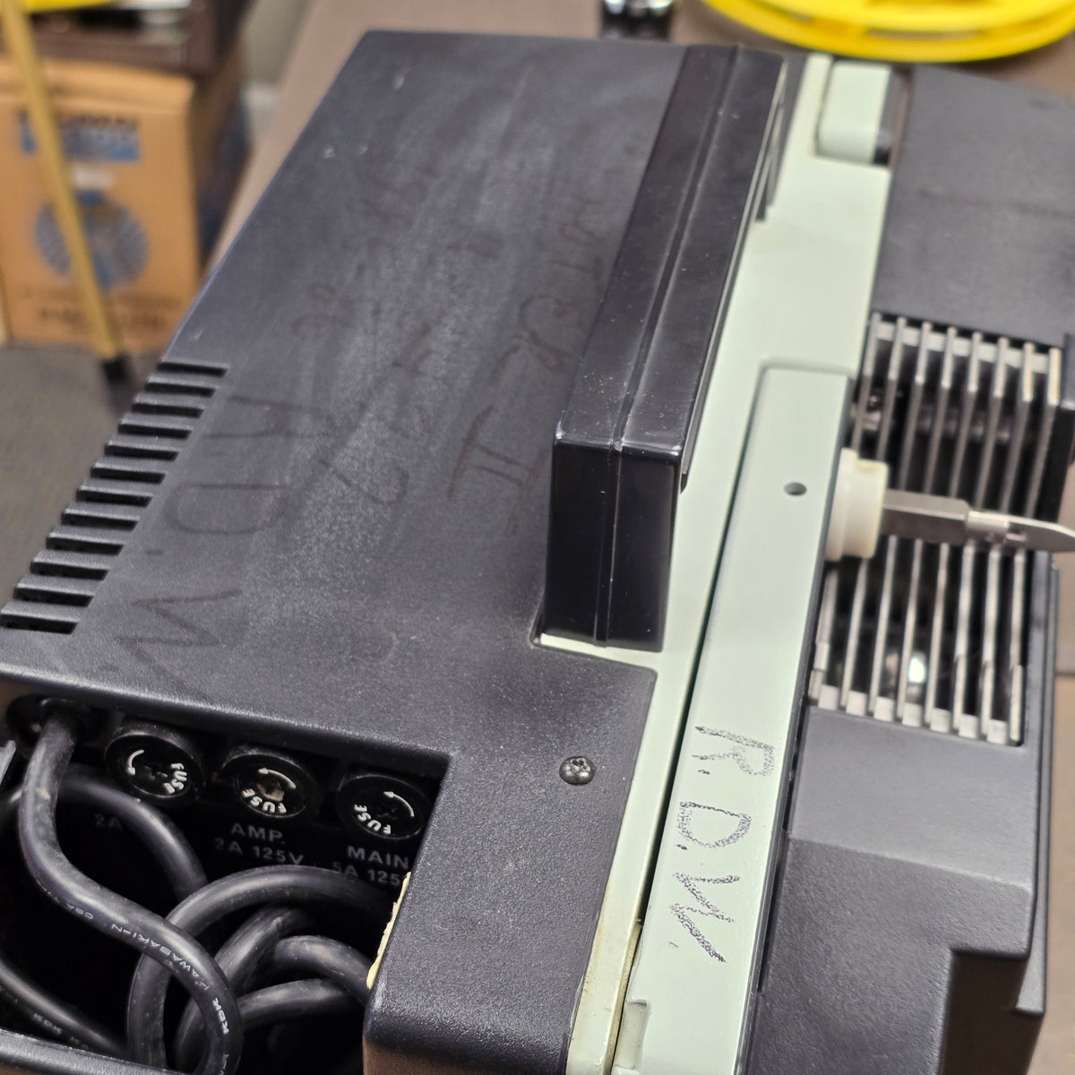 Elmo 16-CL Optical Channel Load 16mm Sound Projector S# 136405
