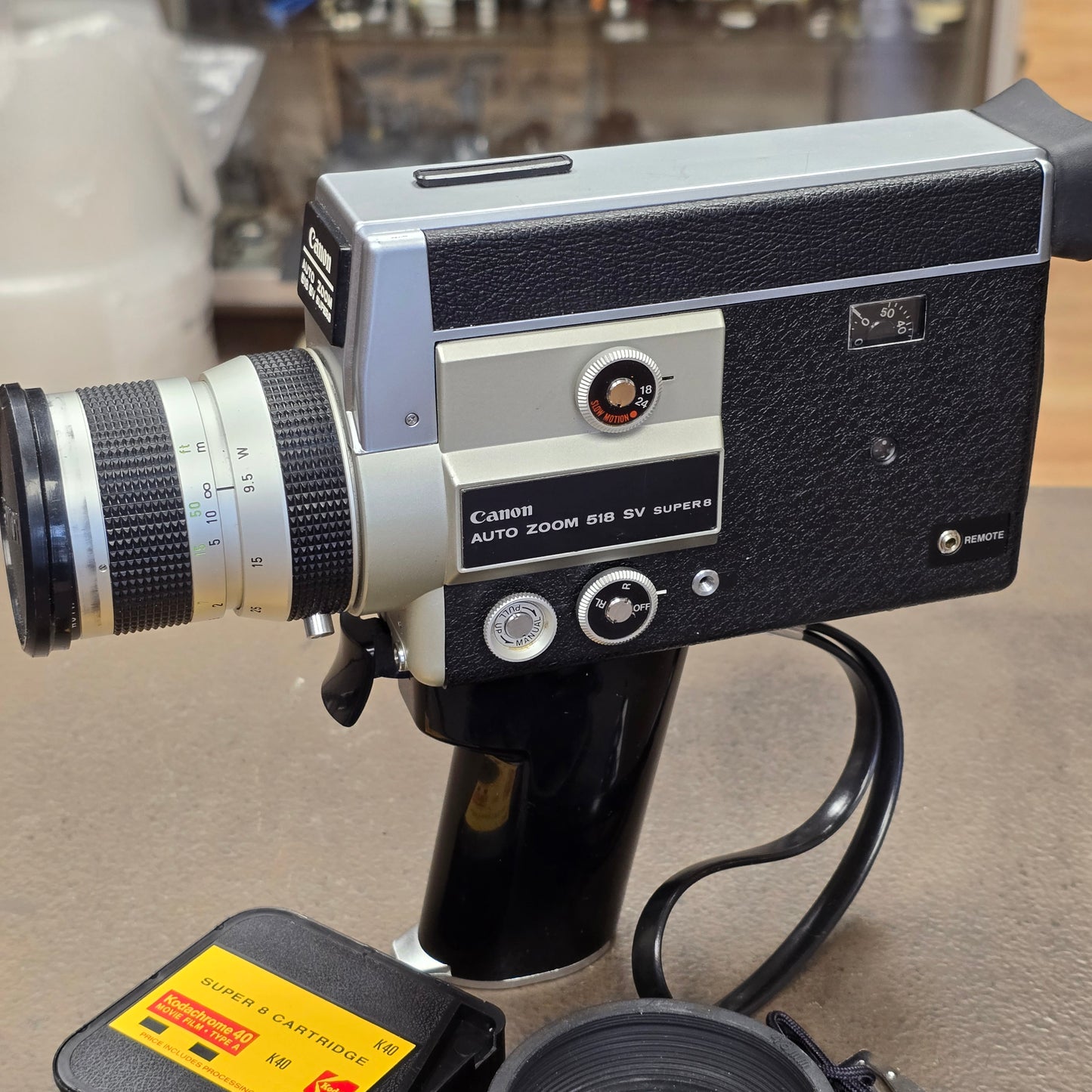 Canon 518 Auto Zoom SV (Special Version) Super 8mm Camera S# 204210