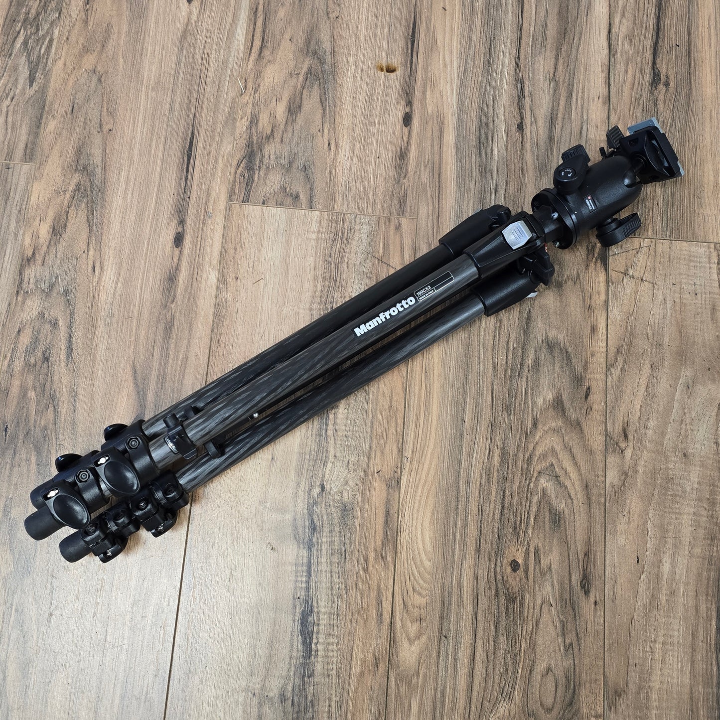 Manfrotto 190CX3 Carbon Fiber Legs with Manfrotto 498RC2 Ball Head