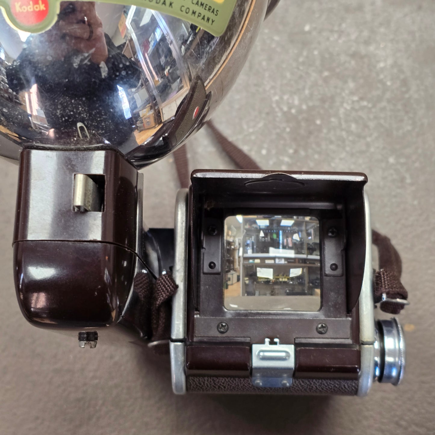 Kodak Duaflex IV Camera, with Kodalite Flash Outfit w/ Spare Bulbs & Case