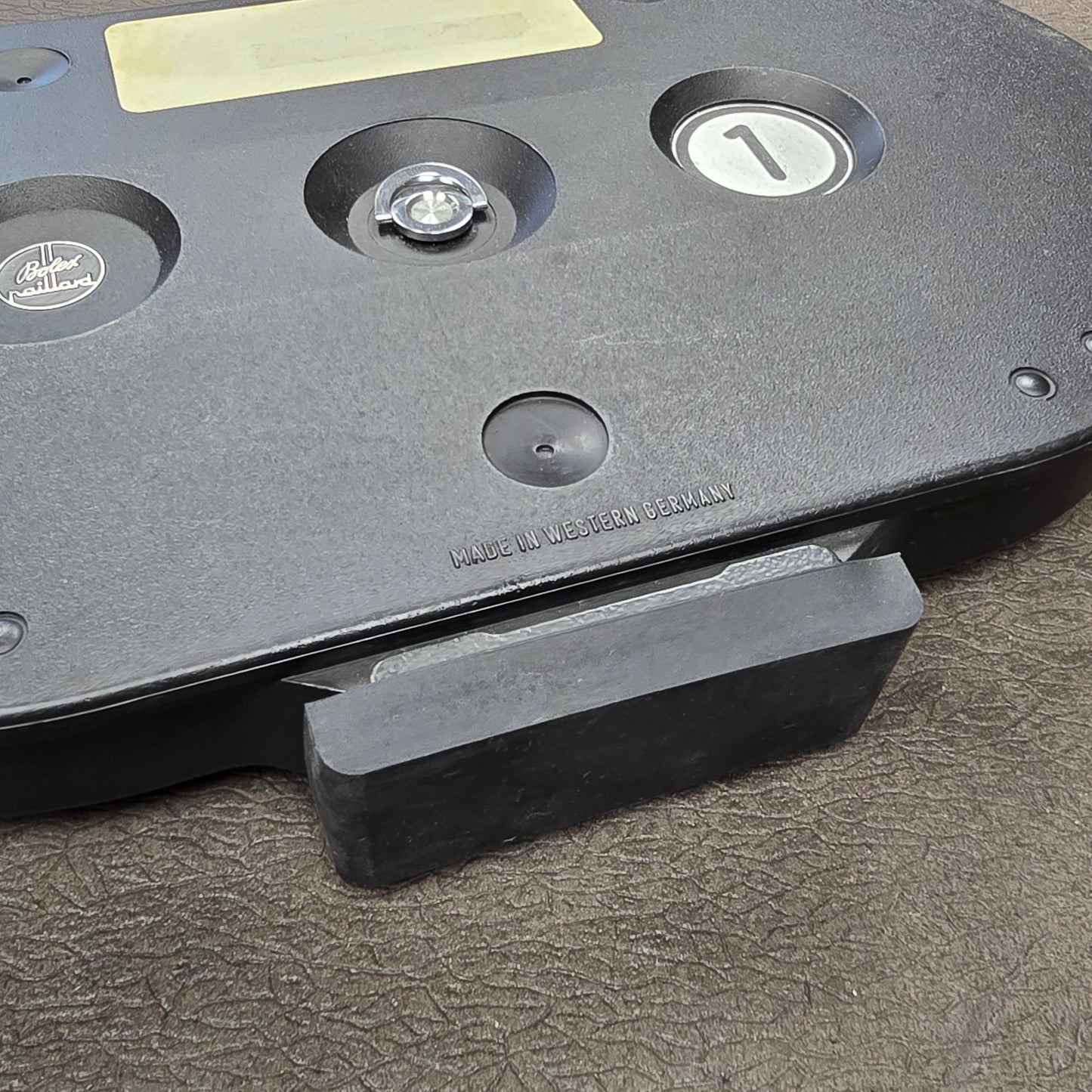 Bolex 400' Magazine with Core adapters S# K01230