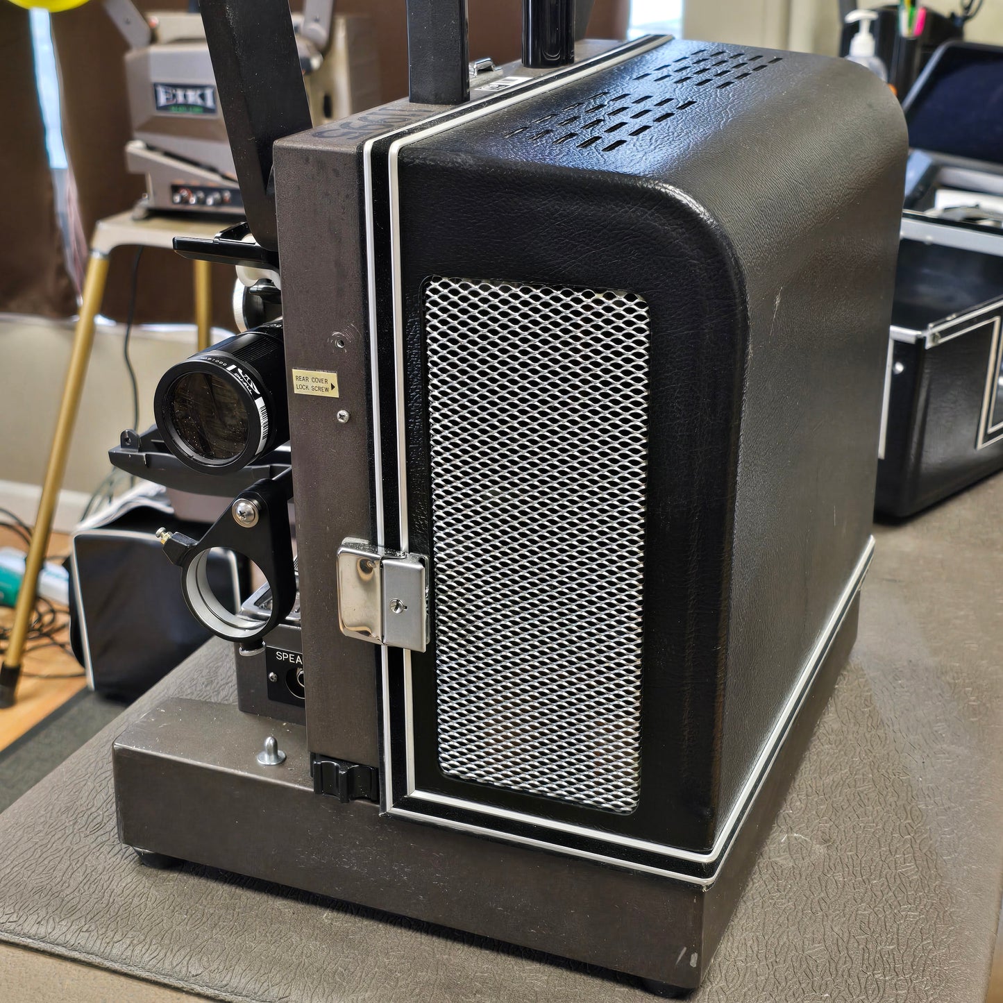 Eiki EX-2000N Xenon 16mm Sound Projector S# 1465