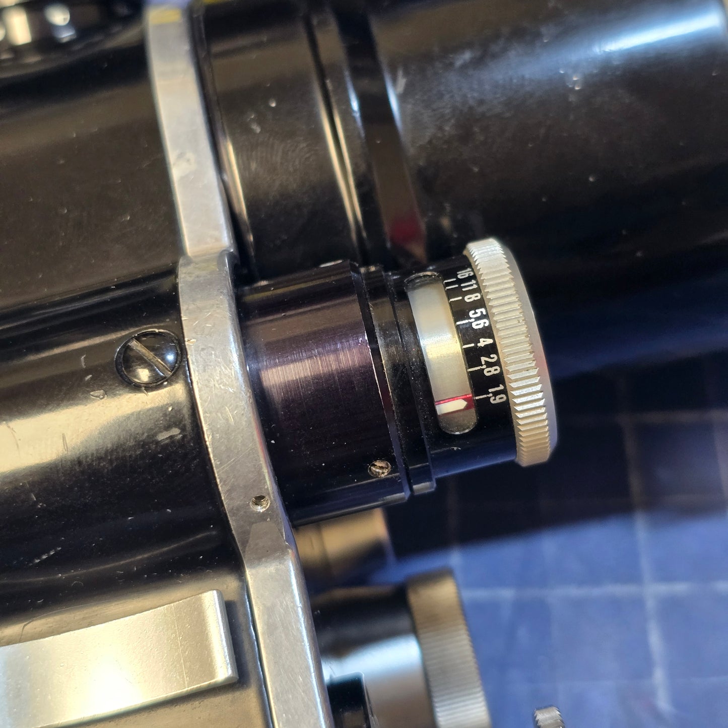 Kern Vario-Switar 16-100mm Iris assembly