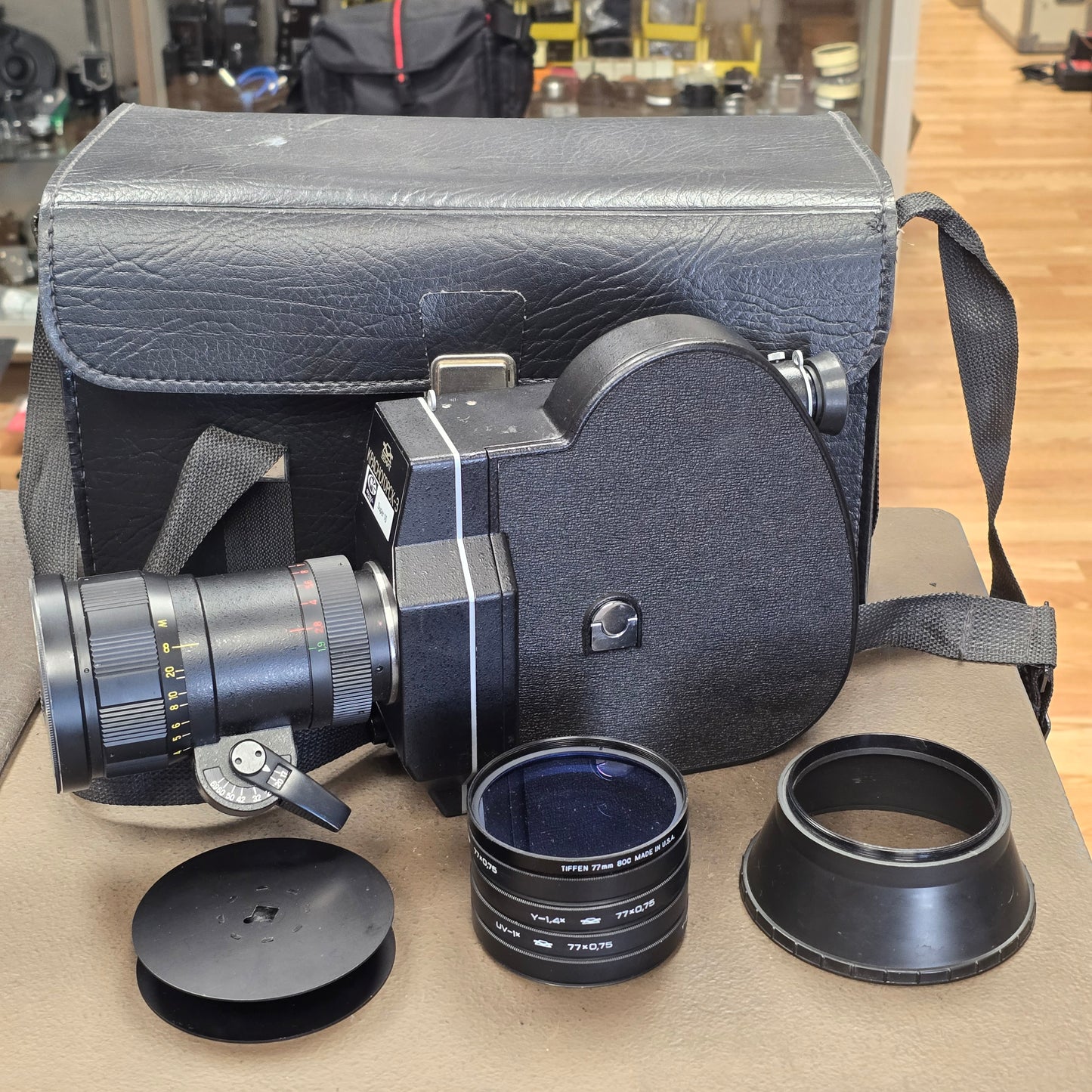 Krasnogorsk K-3 Super 16mm Camera S# 8702973 w/ Meteor 17-69mm Zoom lens S# 875659 with Case & Accessories