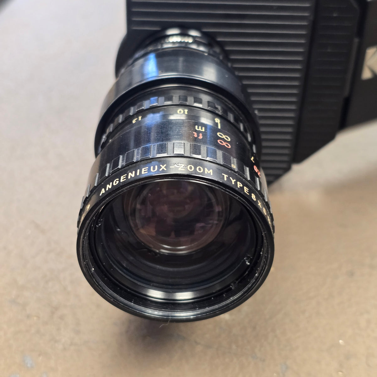 Angenieux 8-64mm f1.9 Zoom Lens Type 8x8B C-Mount for Super 8mm Cameras S# 1254717