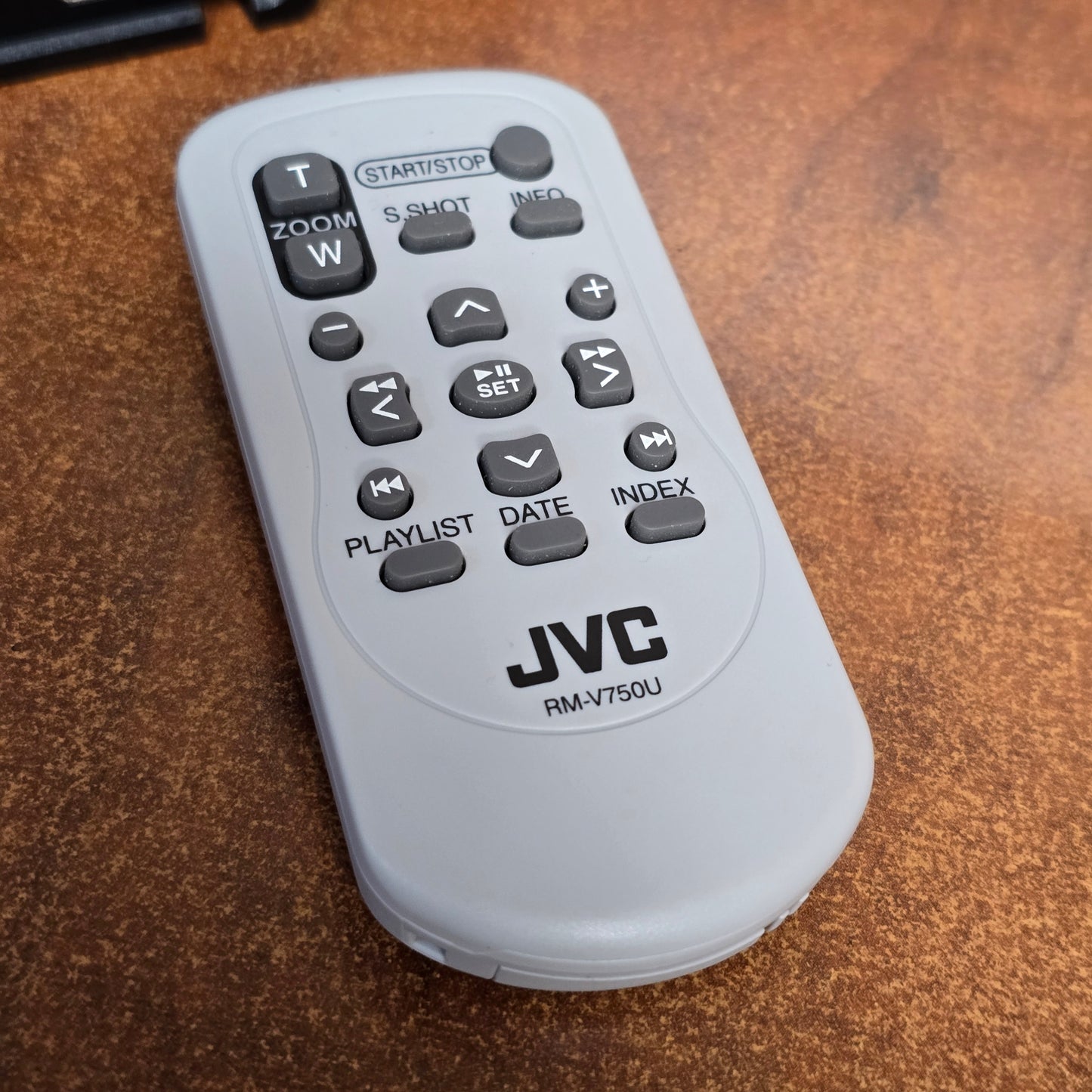 JVC Everio GZ-MG255U Hard Disk Camcorder Package (NTSC) S# 092K2395