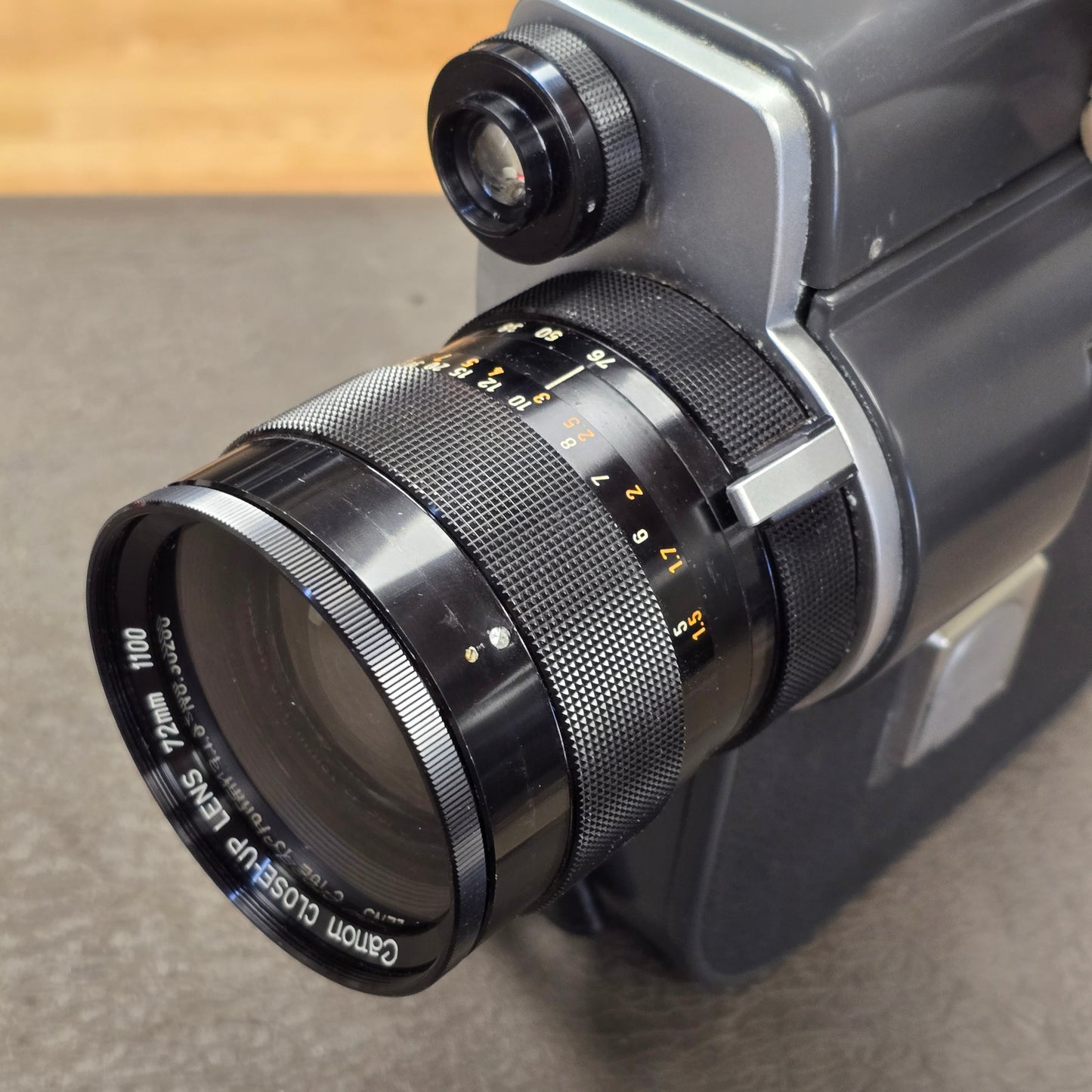 Canon Scoopic 72mm Close Up Lens (1100)