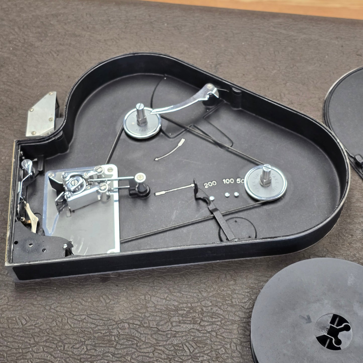 Cine-Kodak SpeciaI 200' 16mm Magazine S# 200-2813