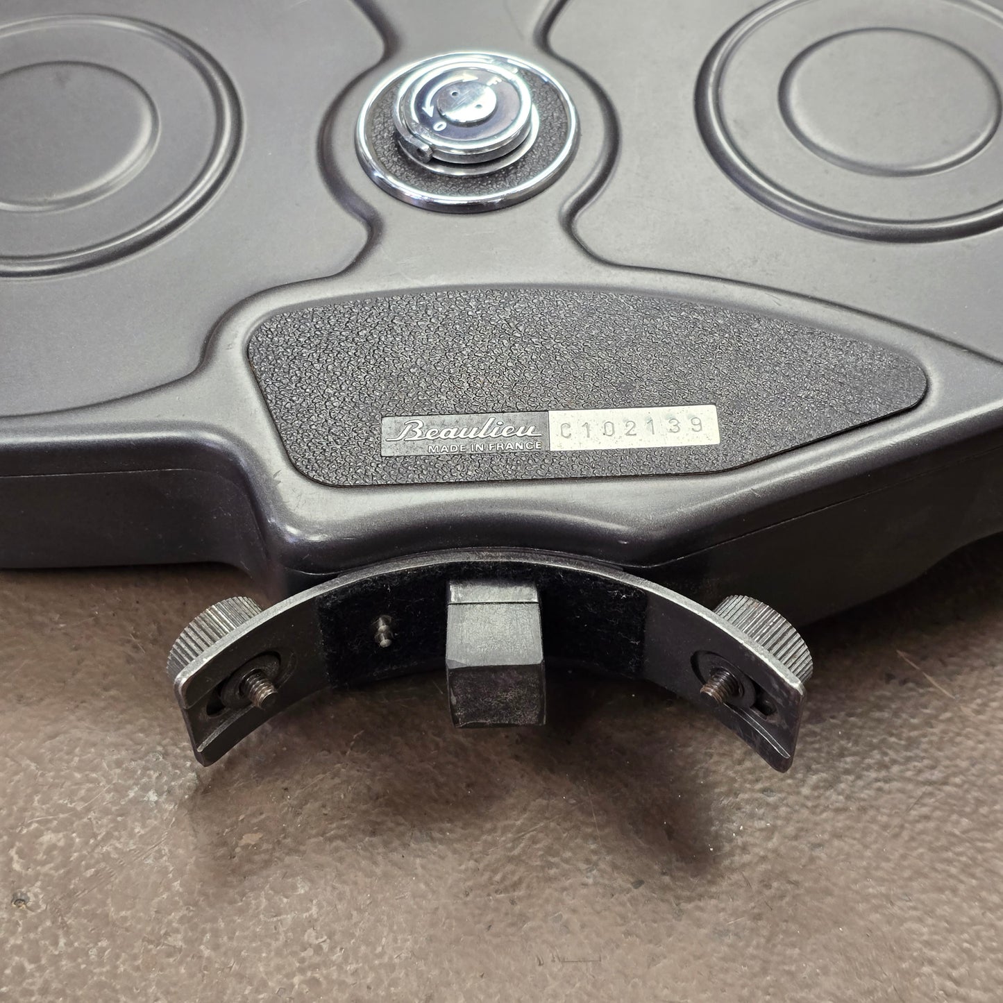 Beaulieu R-16 200' Magazine with 200' Daylight Spool S# C102139