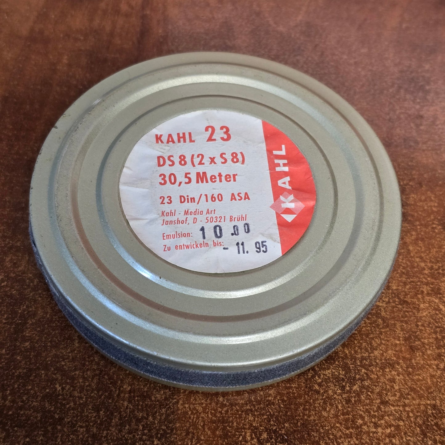 KAHL 23 DS 8 (2xS8) Film ( Expired Stock )