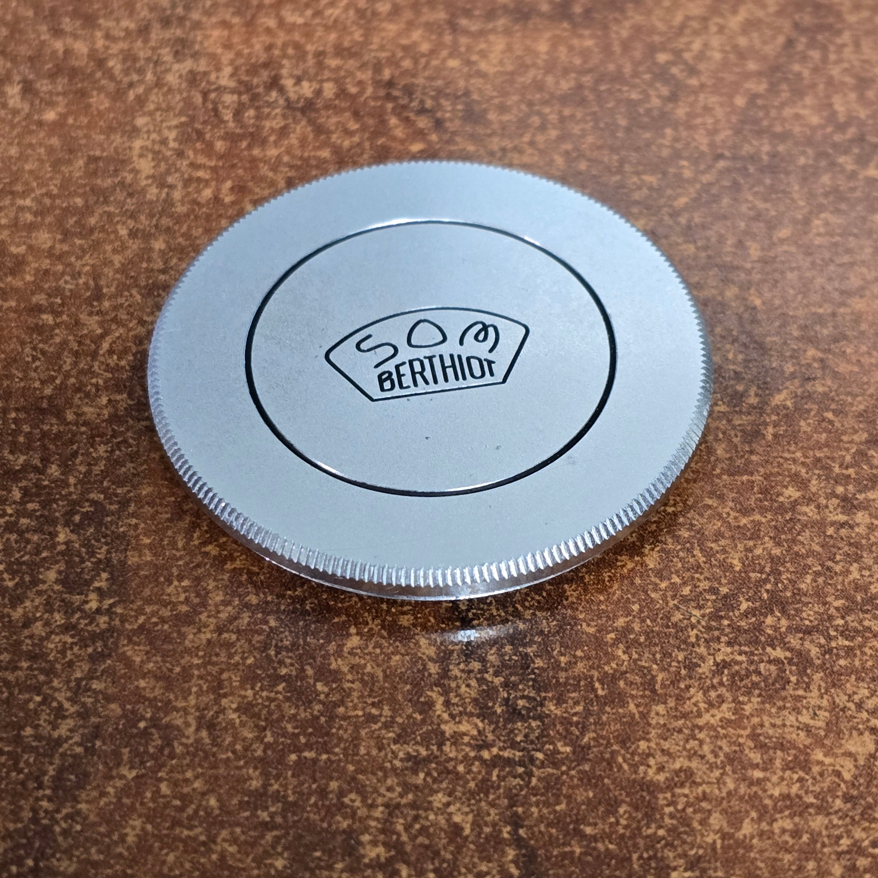 Som Berthiot 38mm Threaded Front Lens Cap (metal) for Switar 10mm