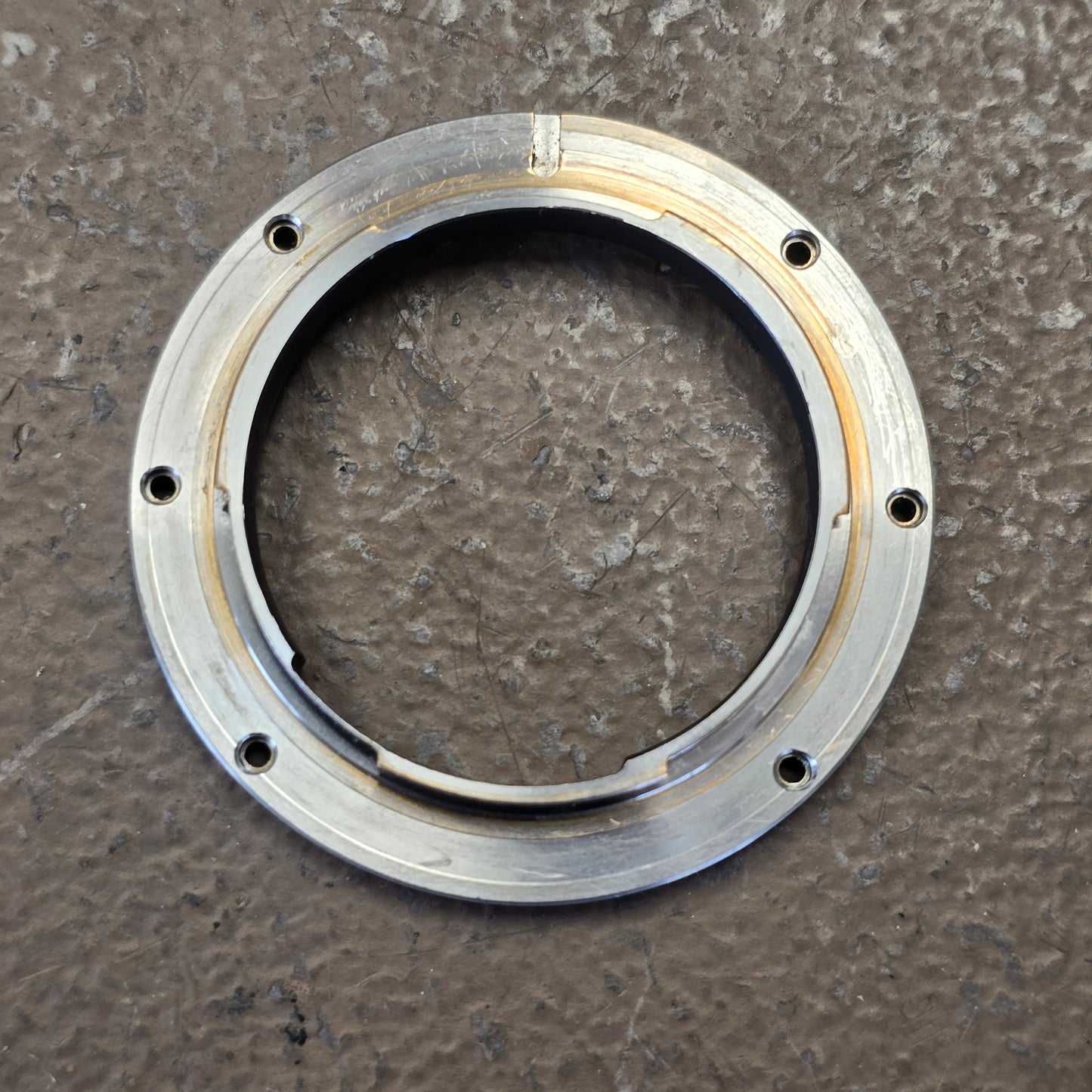 Nikon hard mount for Leica-R lenses (6 hole) - Used