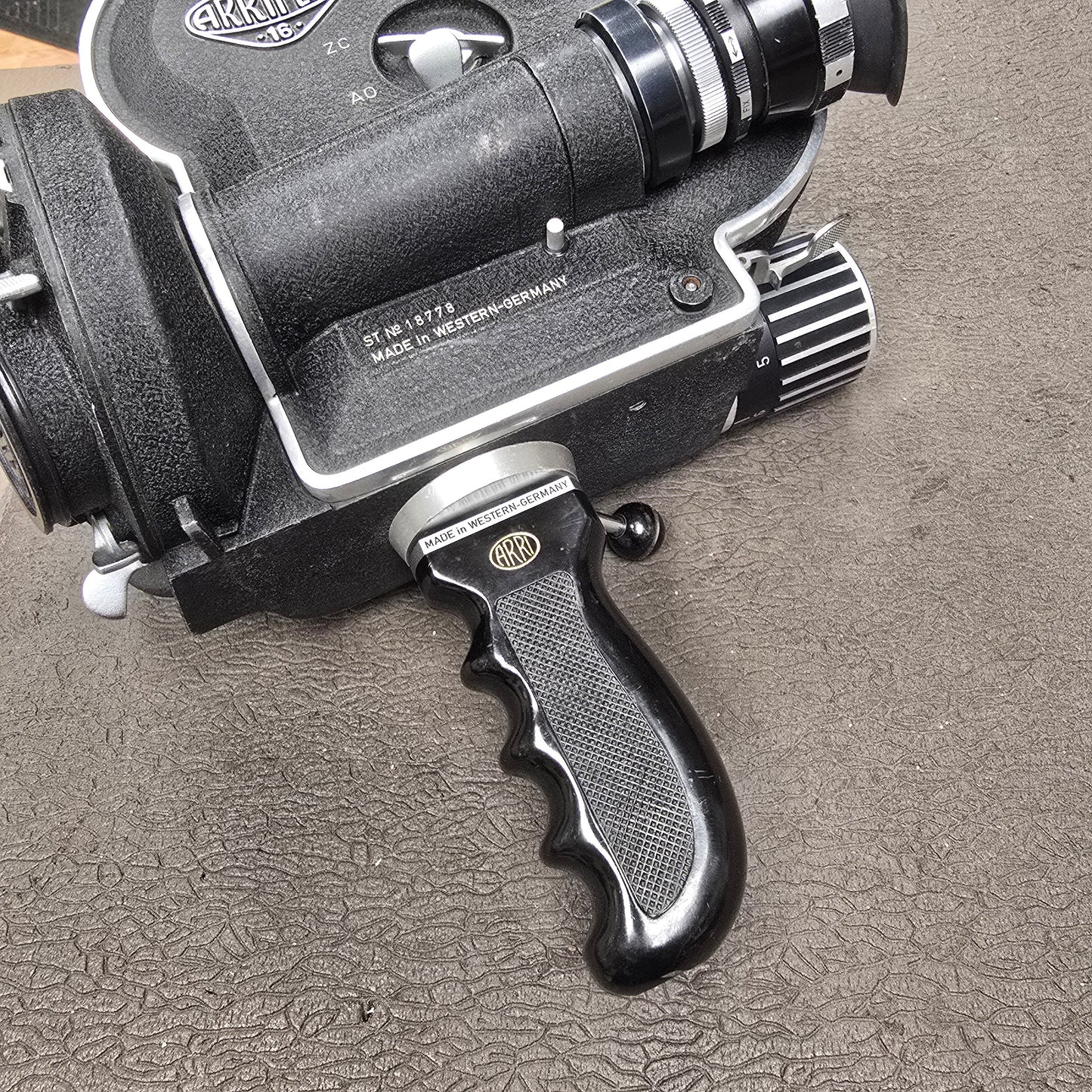 Arri S - Arri S/B Pistol Grip Handgrip