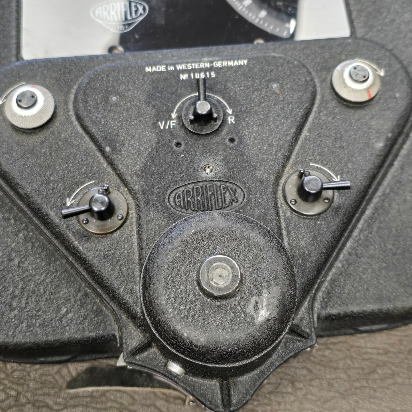 Arriflex 400' Magazine for the Arri S / Arri S/B Cameras w/ Magazine Torque Motor S# 10615
