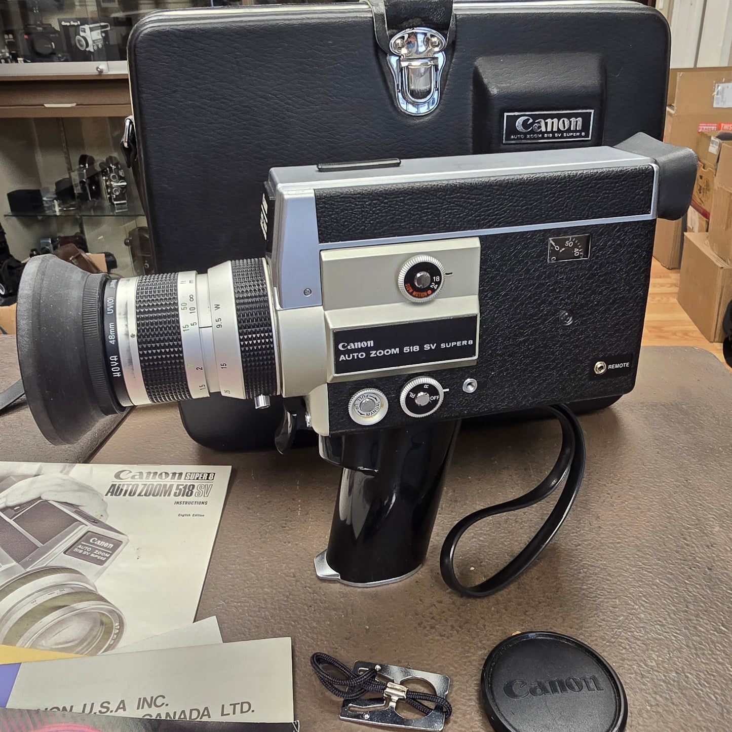 Canon 518 Auto Zoom SV (Special Version) Super 8mm Camera S# 204210