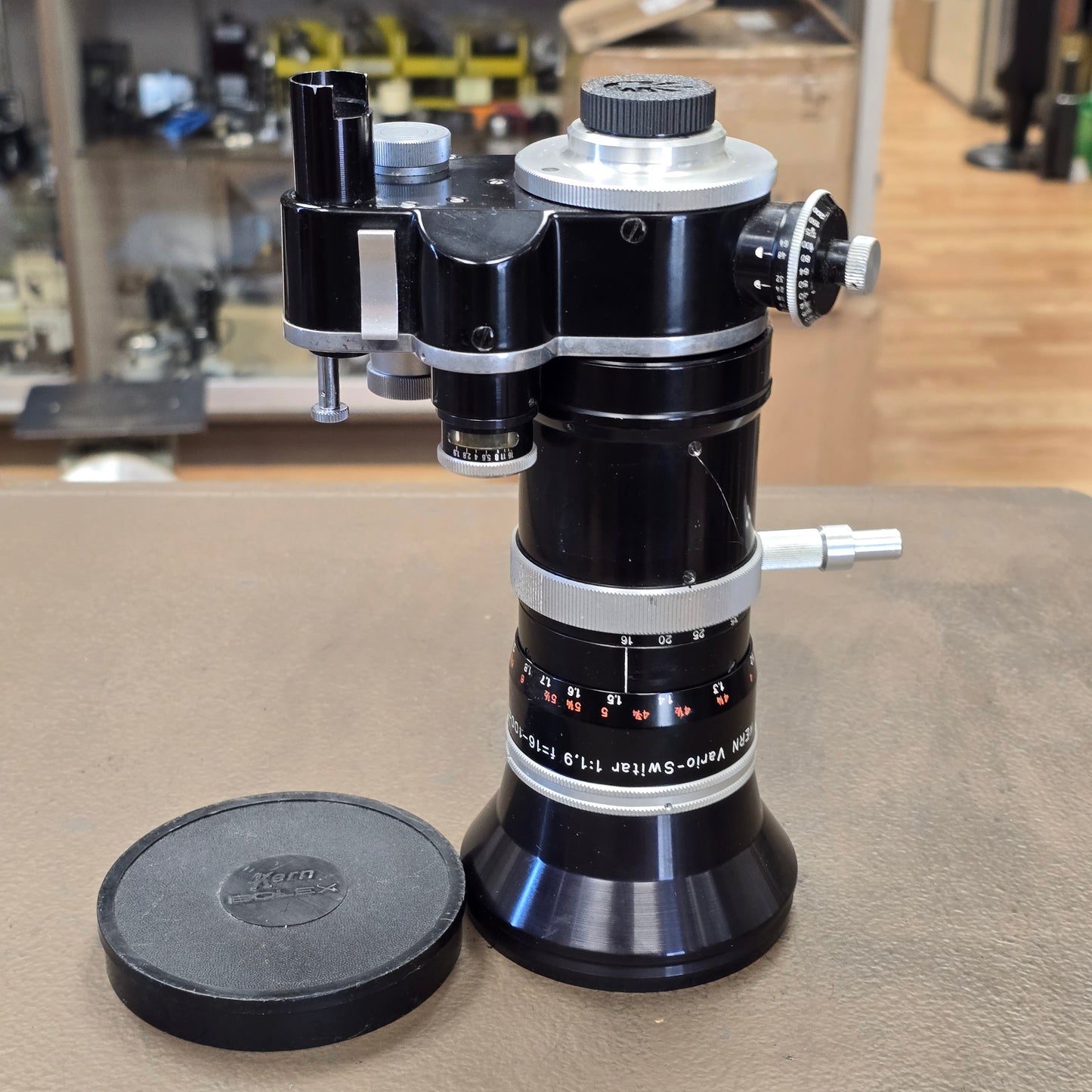Kern Vario-Switar 16-100mm f1.9 POE H16RX C-Mount Zoom Lens S# 1133451