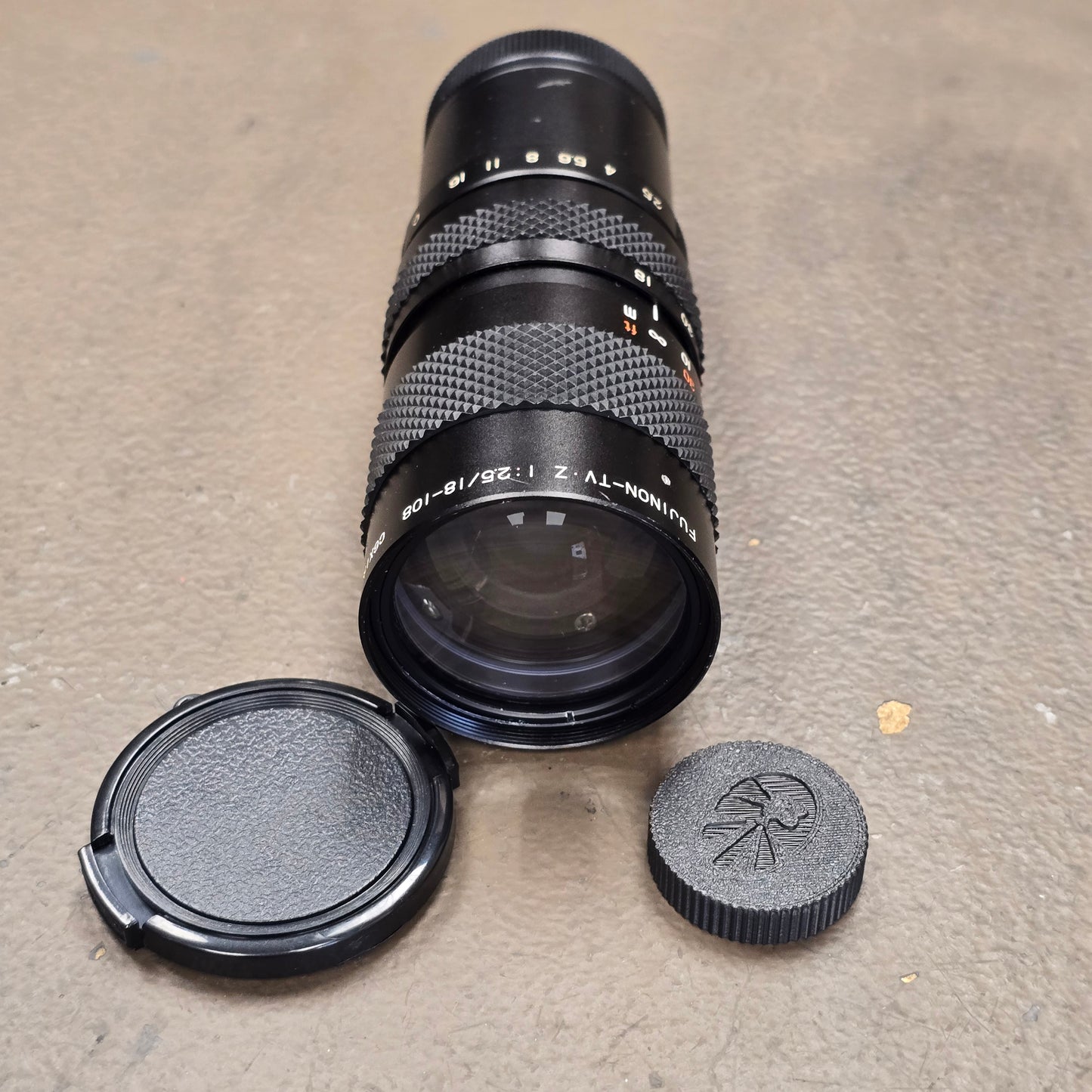 Fujinon-TV 18-108mm t/2.5 C6X18 C-Mount Zoom Lens S# 513893
