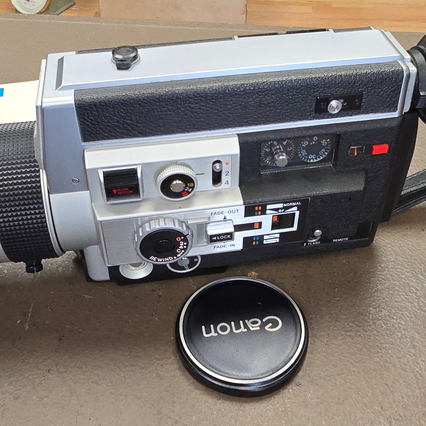 Canon 1014 Auto Zoom Electronic Super 8mm Camera S# 123440-126814