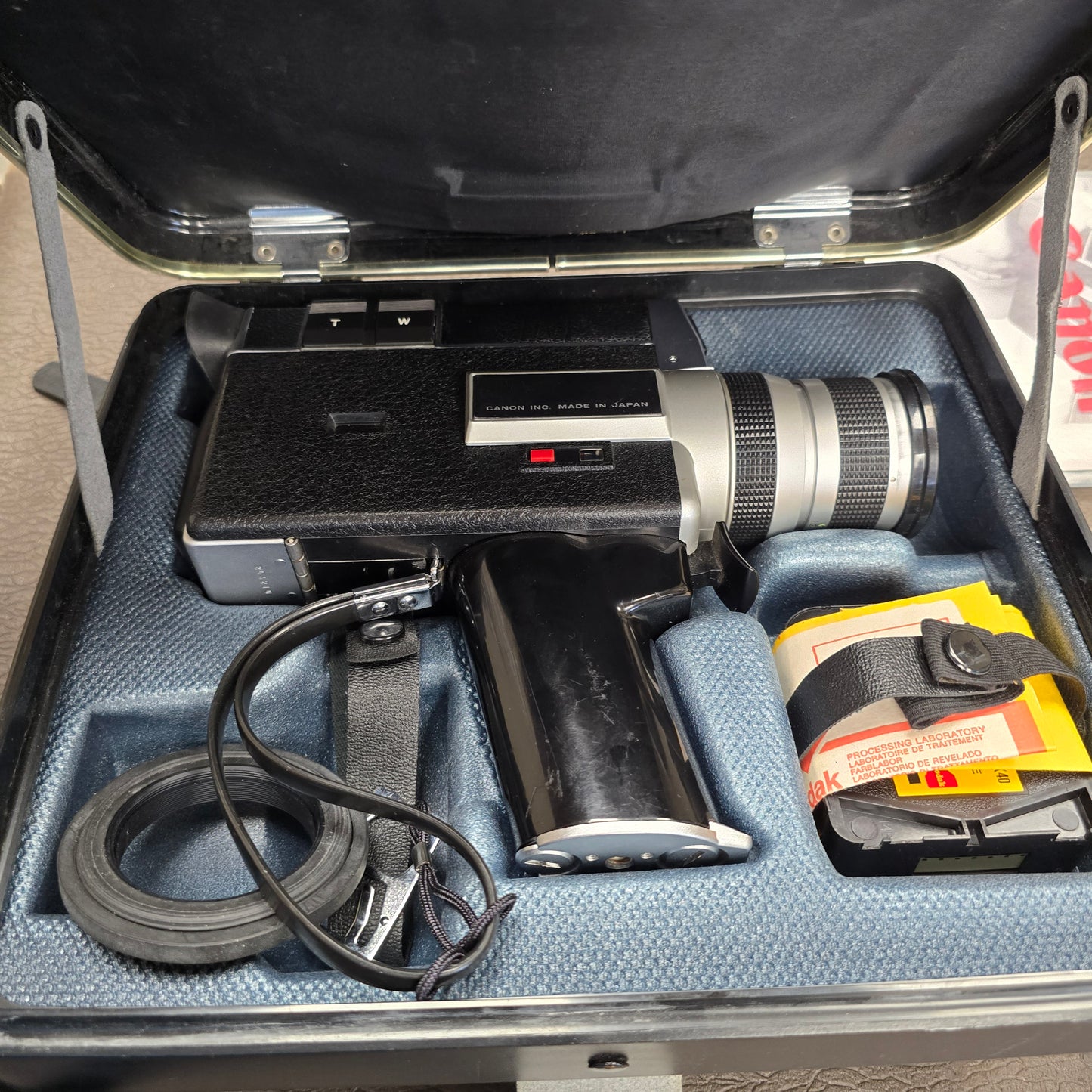Canon 518 Auto Zoom SV (Special Version) Super 8mm Camera S# 204210