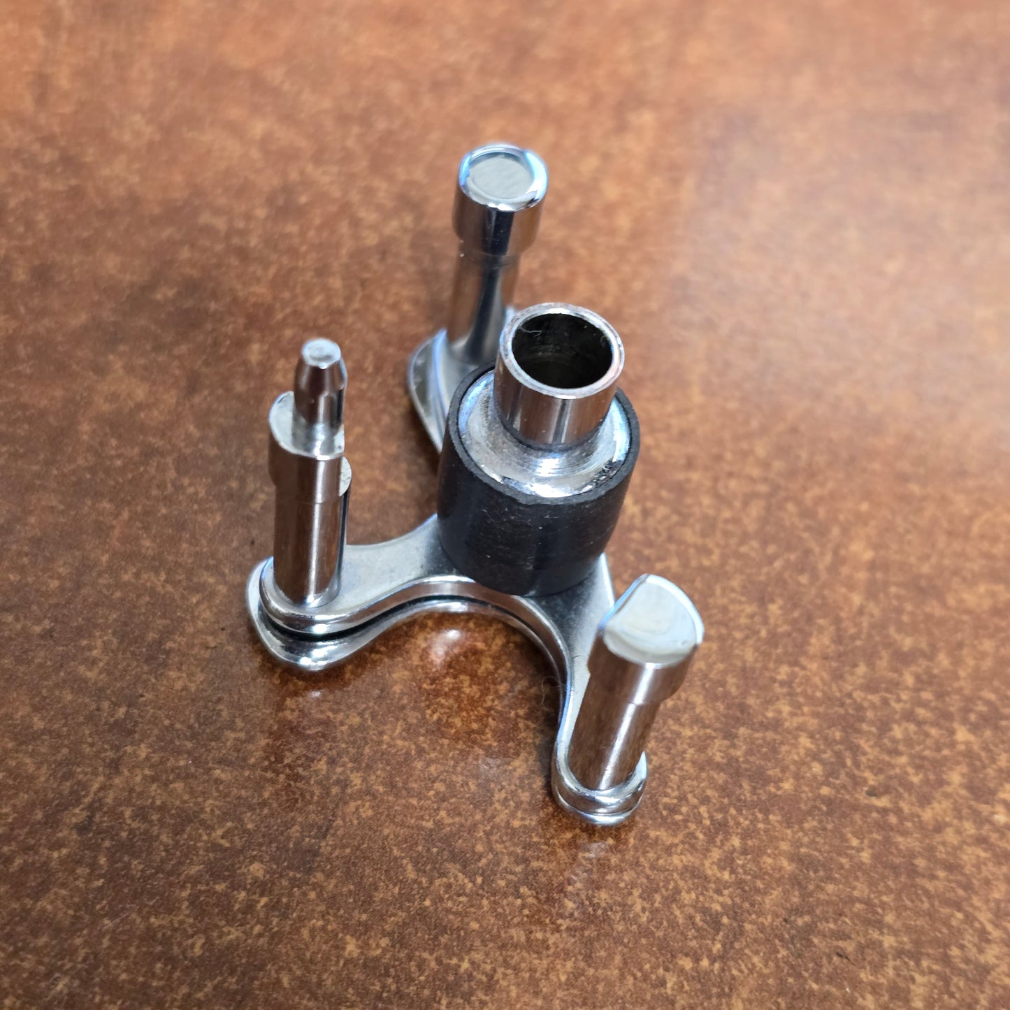 Beaulieu R-16 Film Guide Assembly Bracket