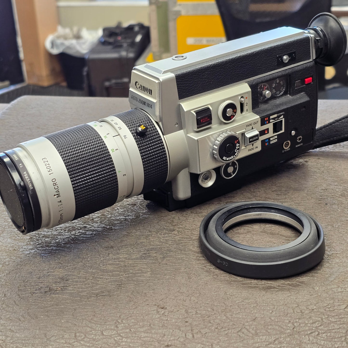 Canon 1014 Auto Zoom Electronic Super 8mm Camera S# 146964-150223