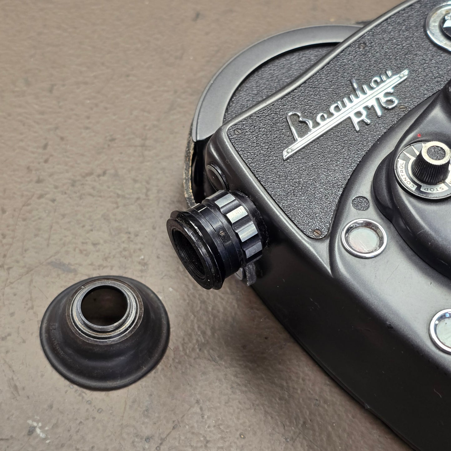 Beaulieu R-16 Rubber Eyecup with Insert Threaded Retaining Ring (Used)