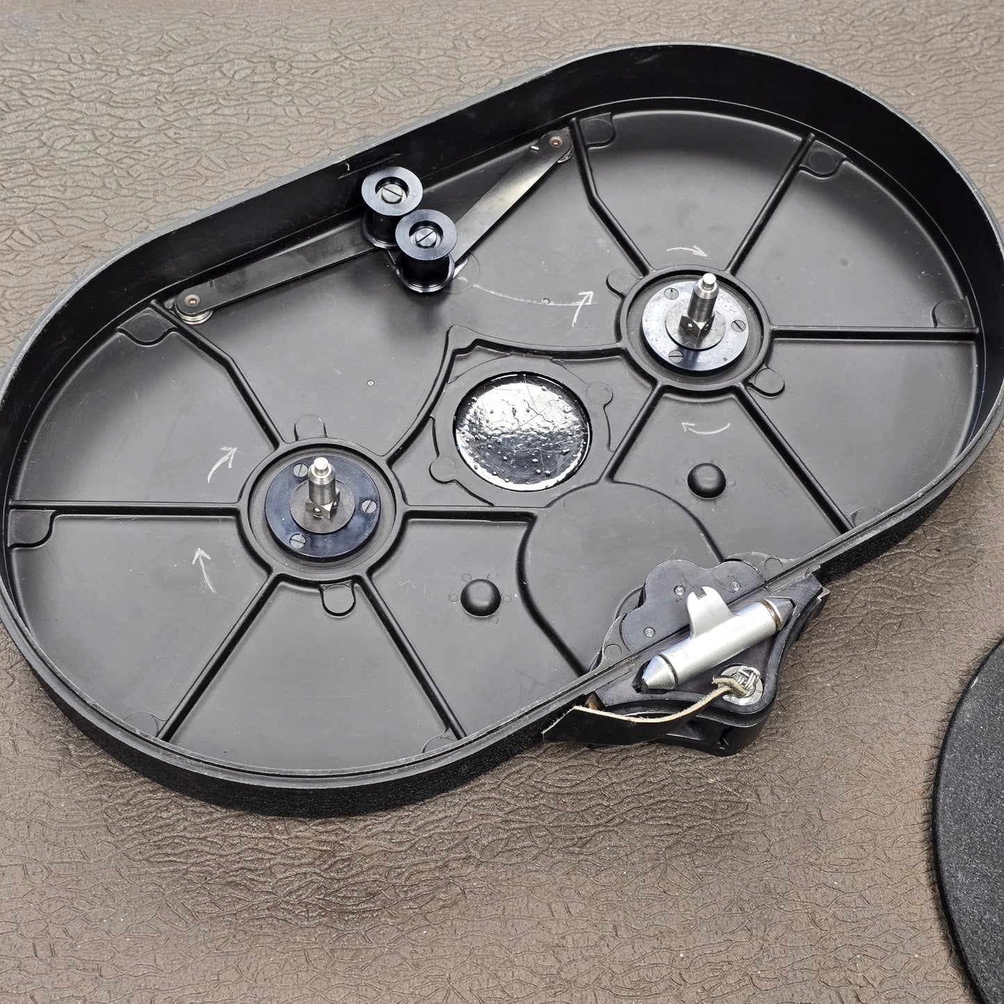 Arriflex 400' Magazine S# 14-209 for the Arri S / Arri S/B Cameras w/ Magazine Torque Motor S# 5193