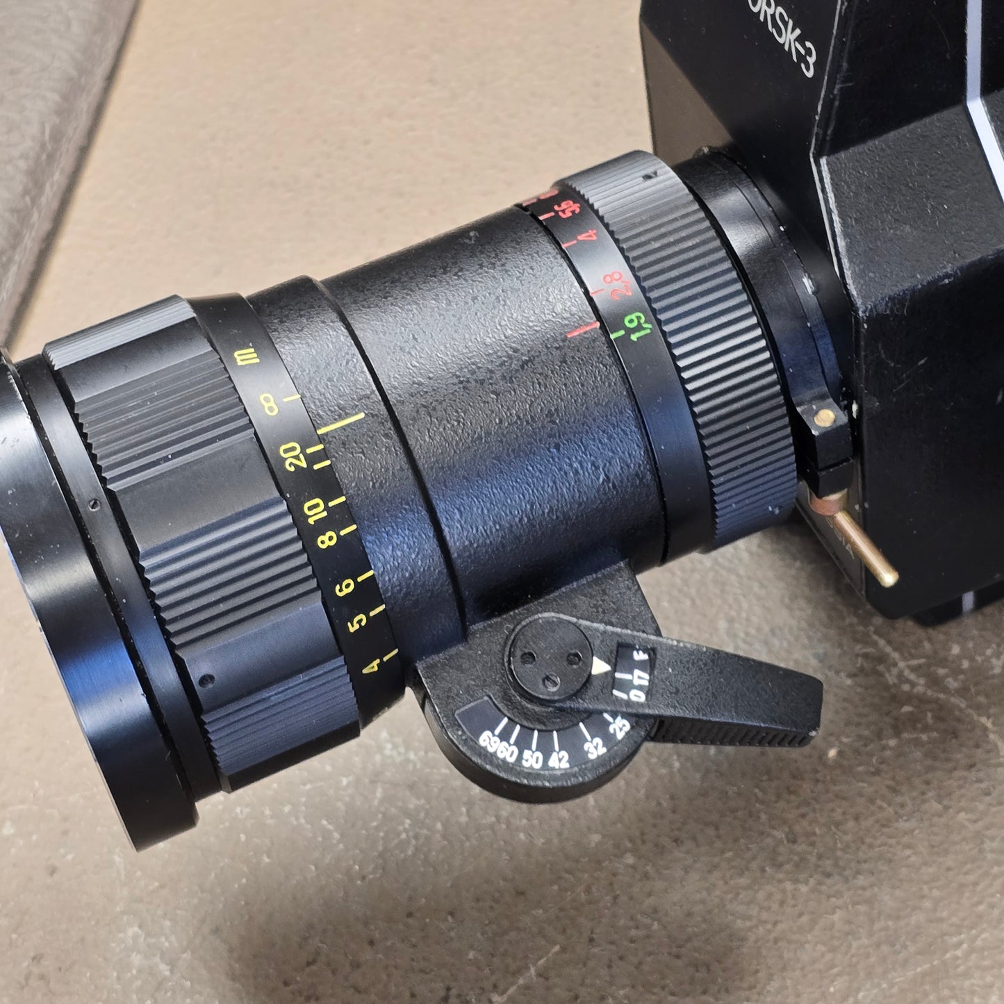 Krasnogorsk K-3 Reg 16mm Arri Standard / Bayonet Mount Camera Body with Meteor 5-1 17-69mm f1.9 Zoom lens